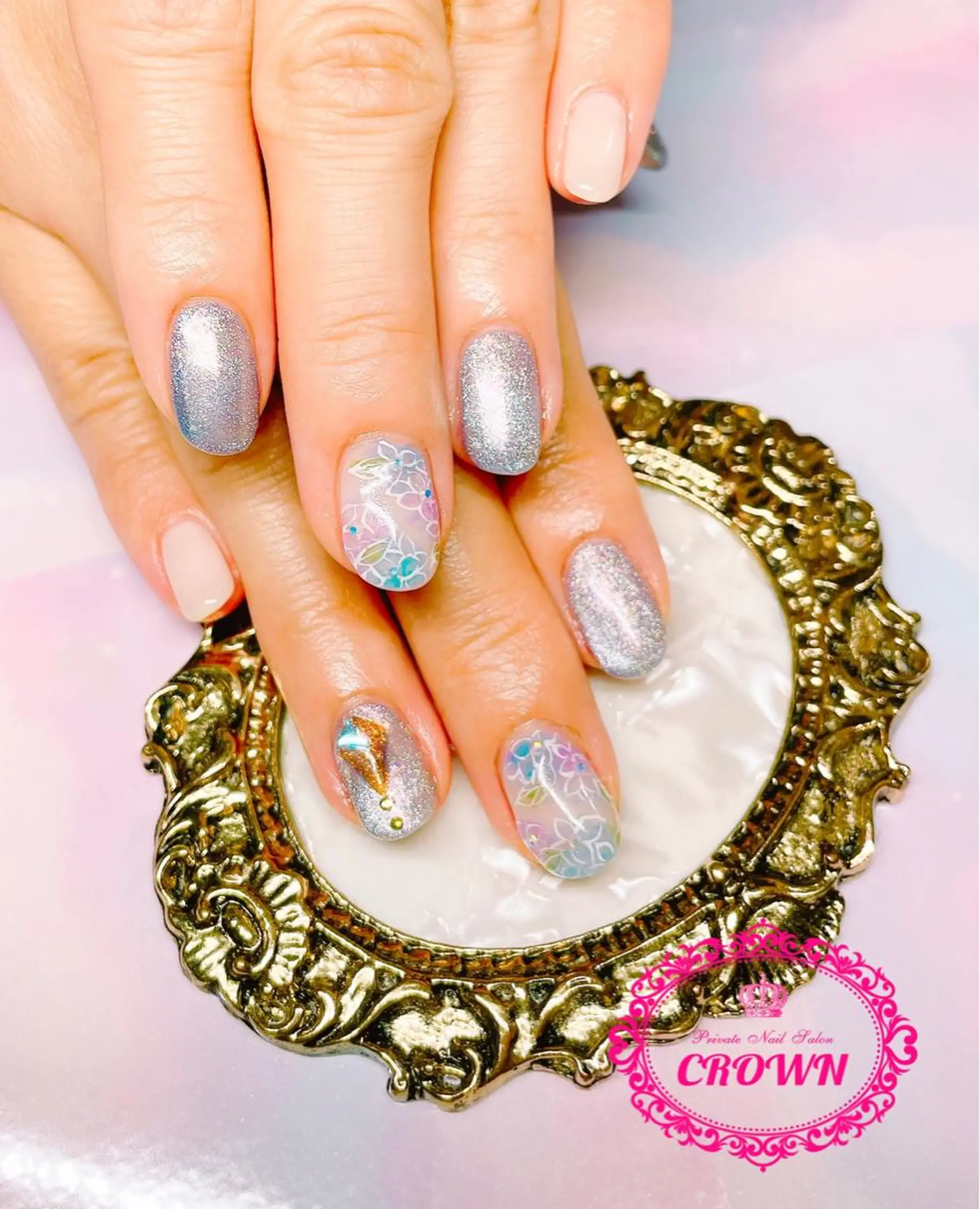 ネイル CROWN プライベートサロンのネイルデザイン