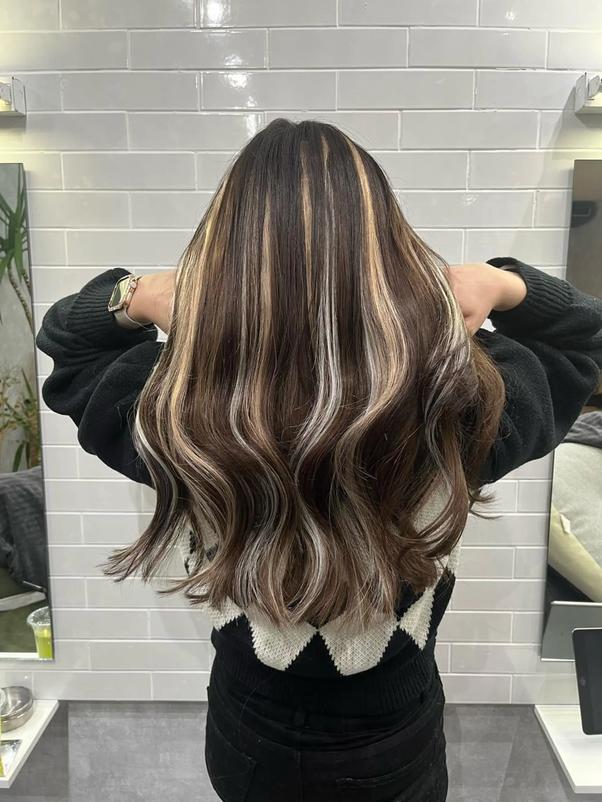 ロング エクステ ハイライト 韓国ヘア🇰🇷 RYOTAのヘアスタイル