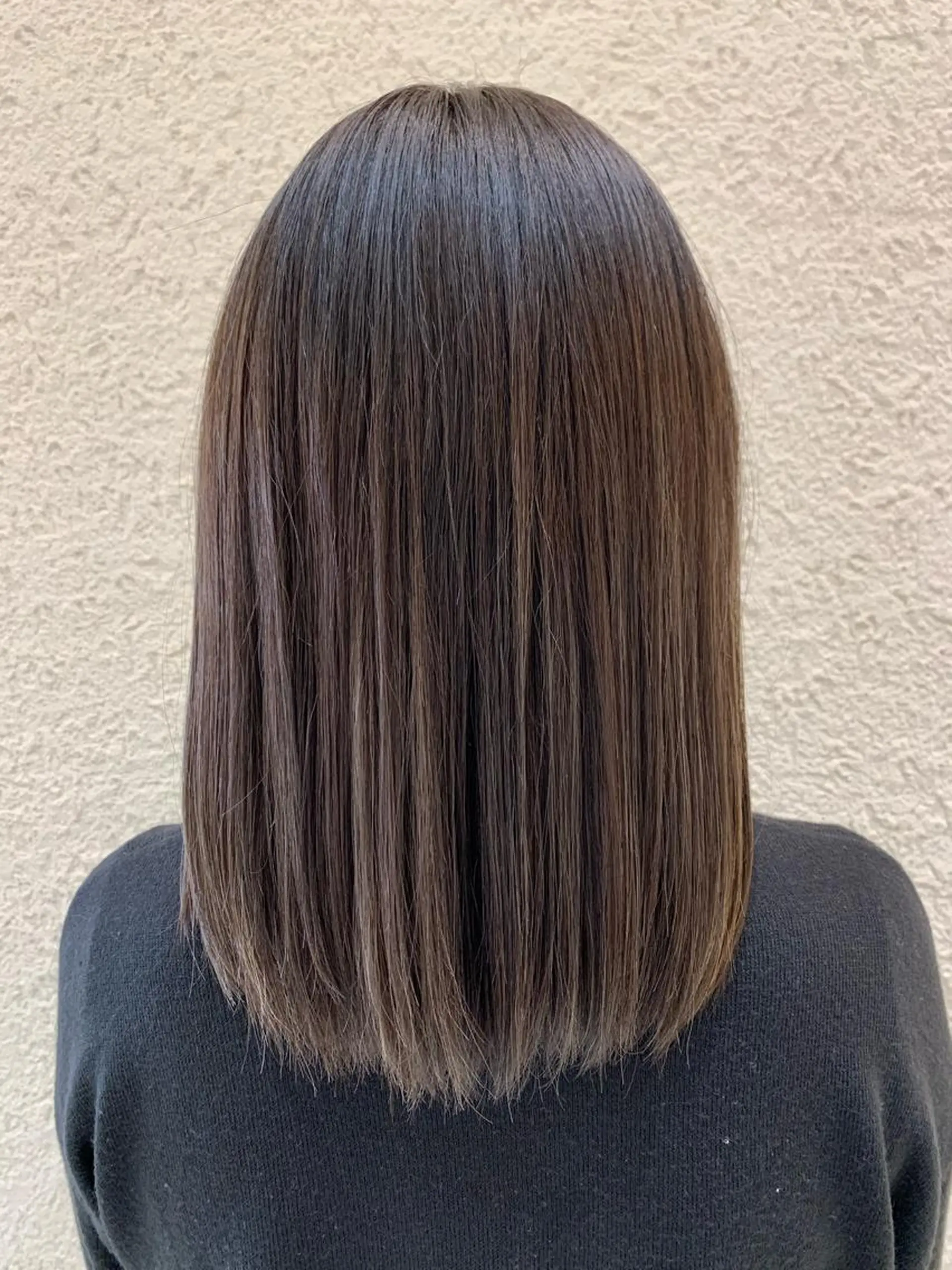 カラー アッシュ ベージュカラー グラデーションカラー ハイライトカラー NYNY四條畷店 森　亮人のヘアスタイル