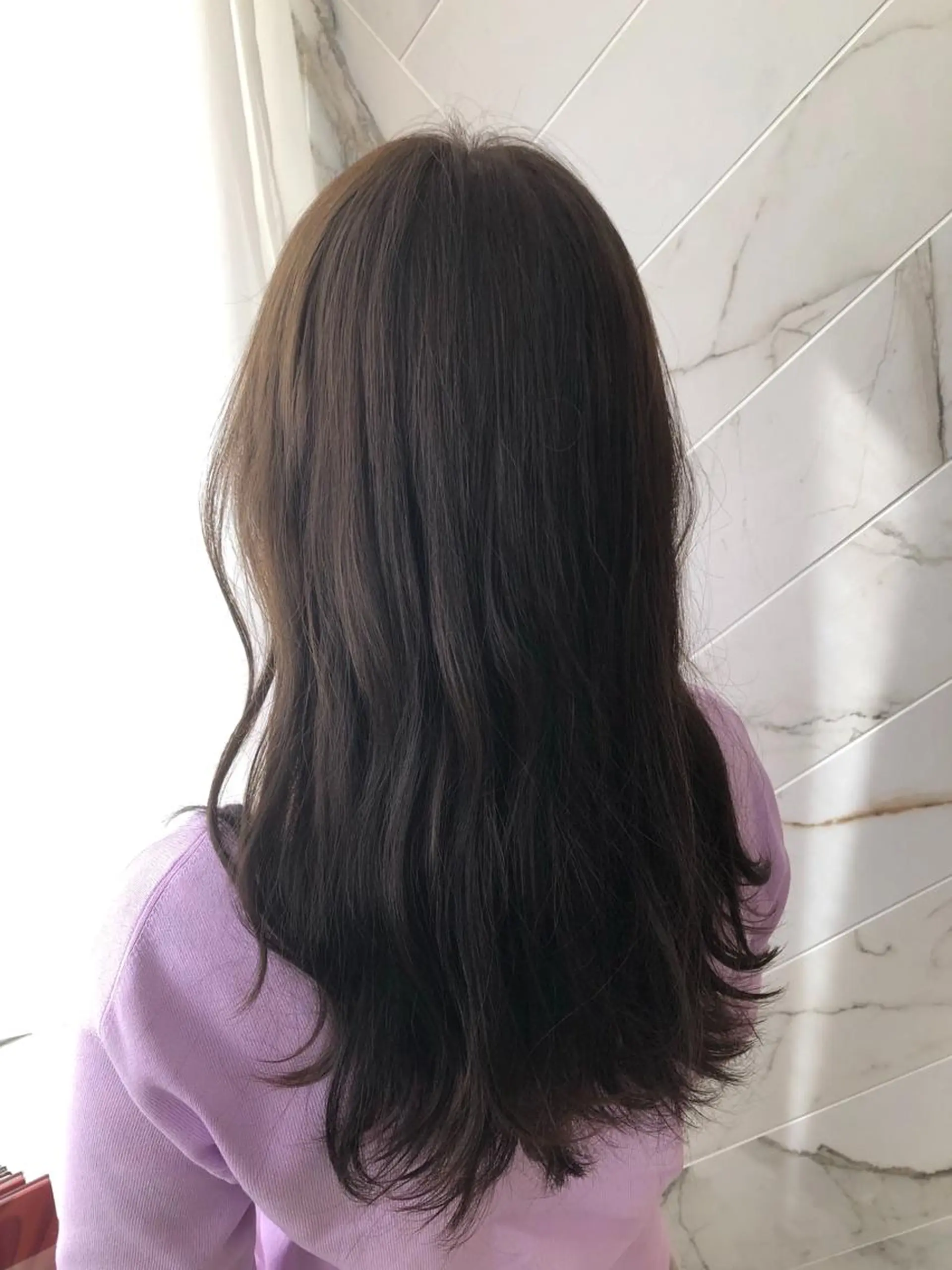 セミロング カラー パーマ 🌈艶髪/髪質改善 新宿itouのヘアスタイル