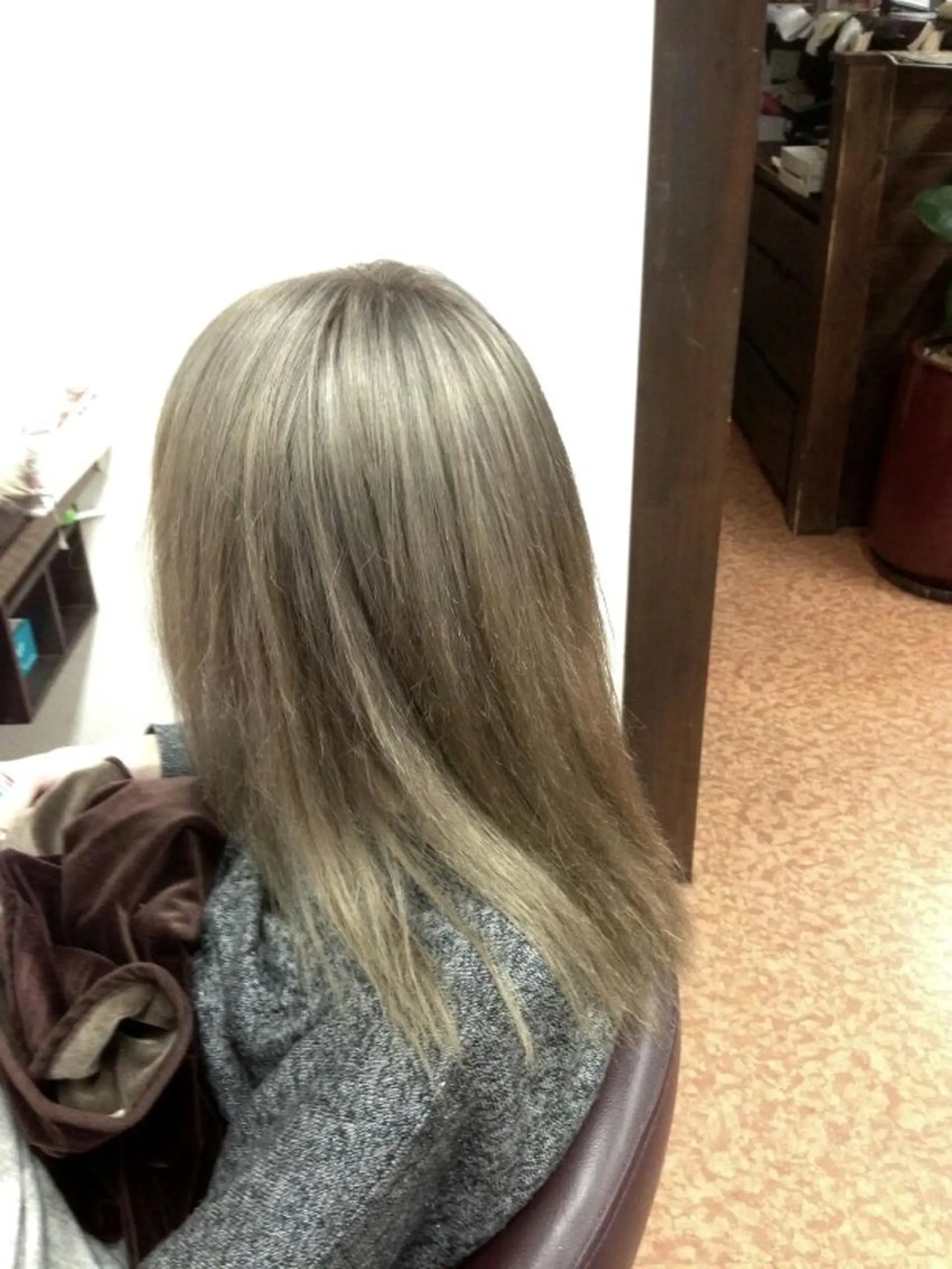 カラー ミディアム ライブトレア YOSHIKIのヘアスタイル