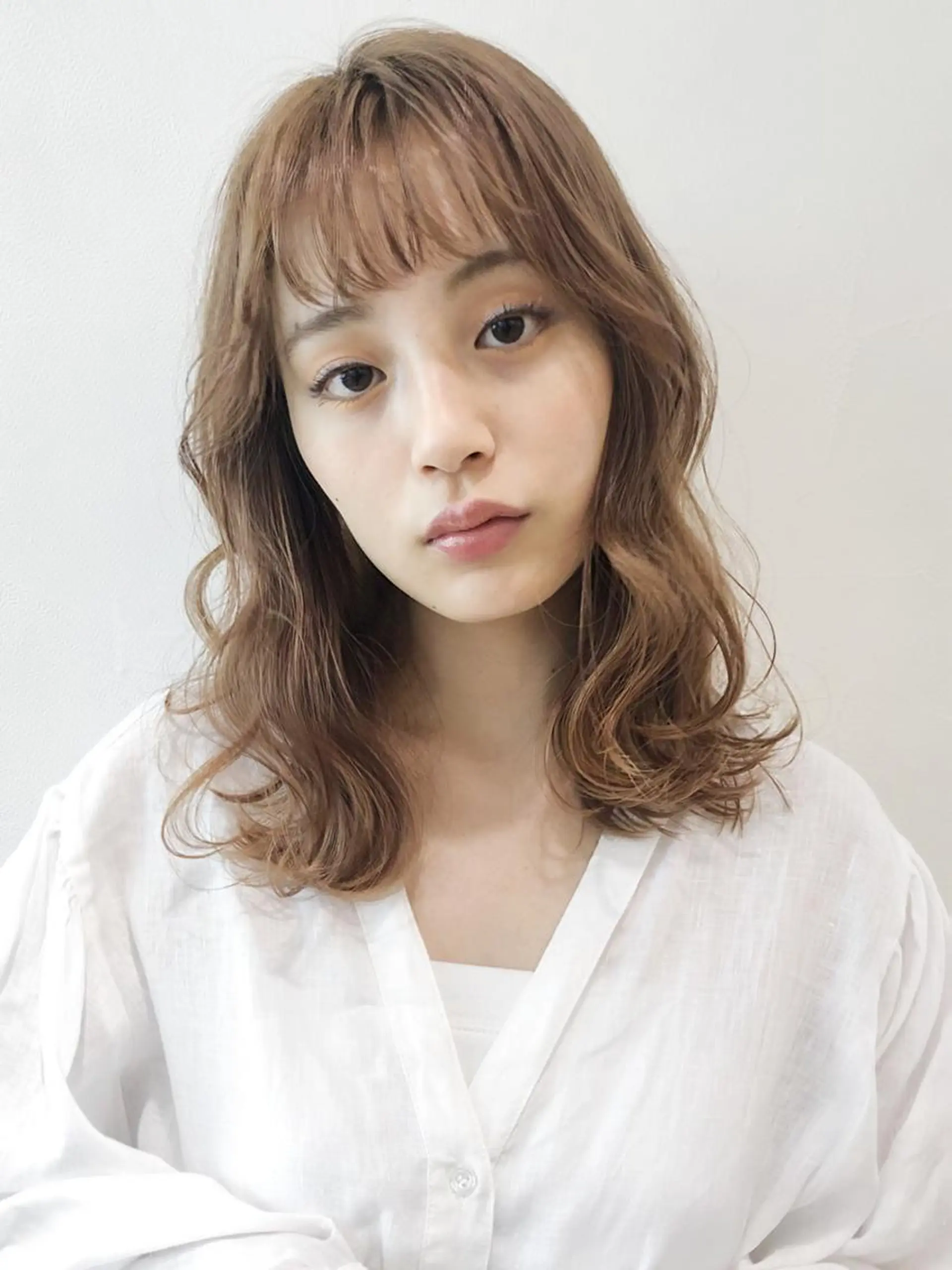 セミロング ヘアアレンジ パーマ カラー ベージュカラー 透明感カラー ミルクティーベージュ ITbyALBUM 浦和店のヘアスタイル
