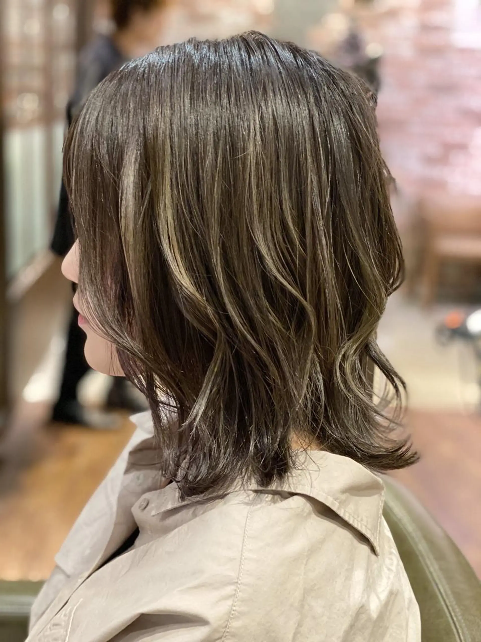 ミディアム ハイライト FELIZA所属・似合わせの達人🔥 石川就平のヘアスタイル