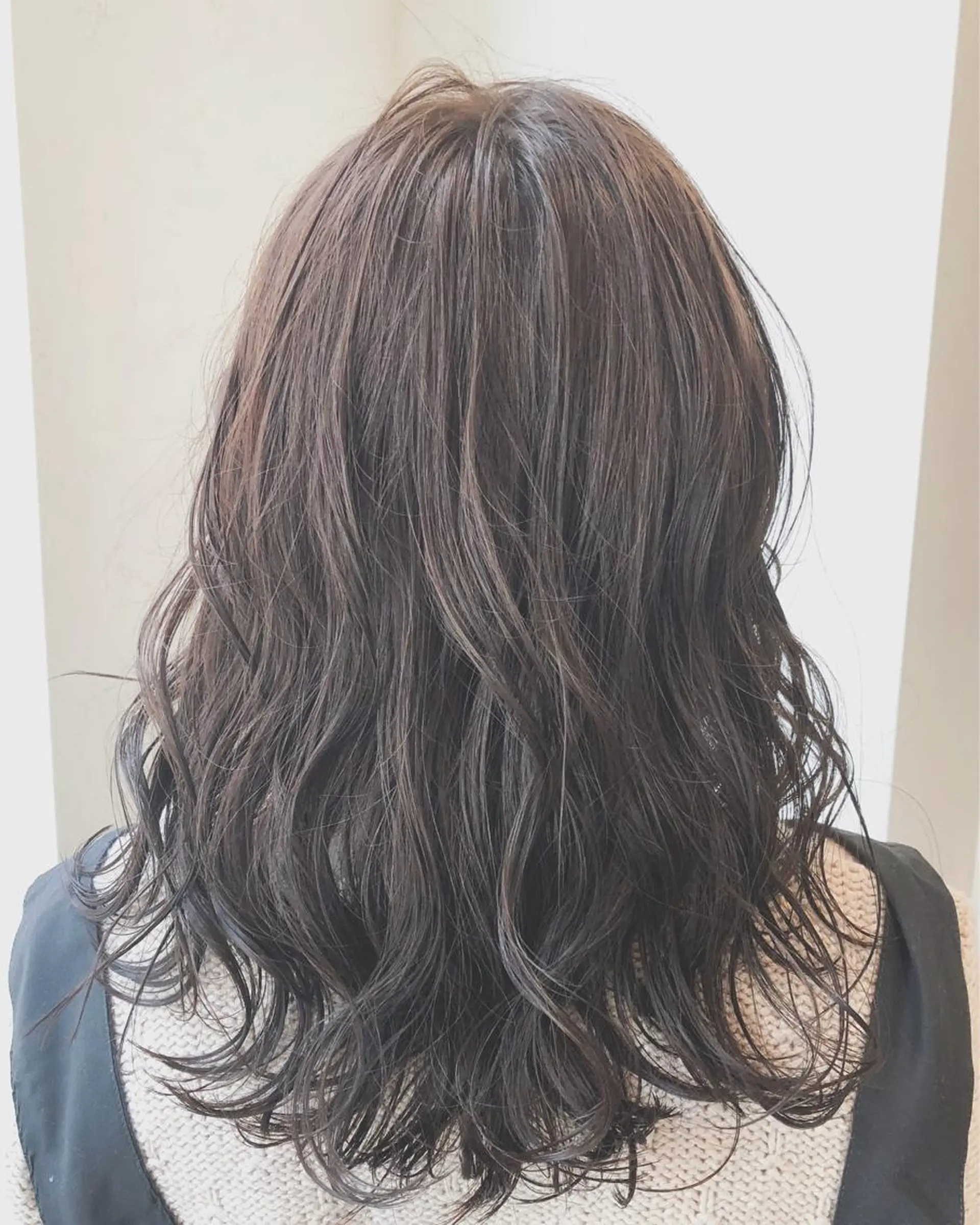 セミロング カラー アッシュ ベージュカラー TOWA 野村　コウダイのヘアスタイル