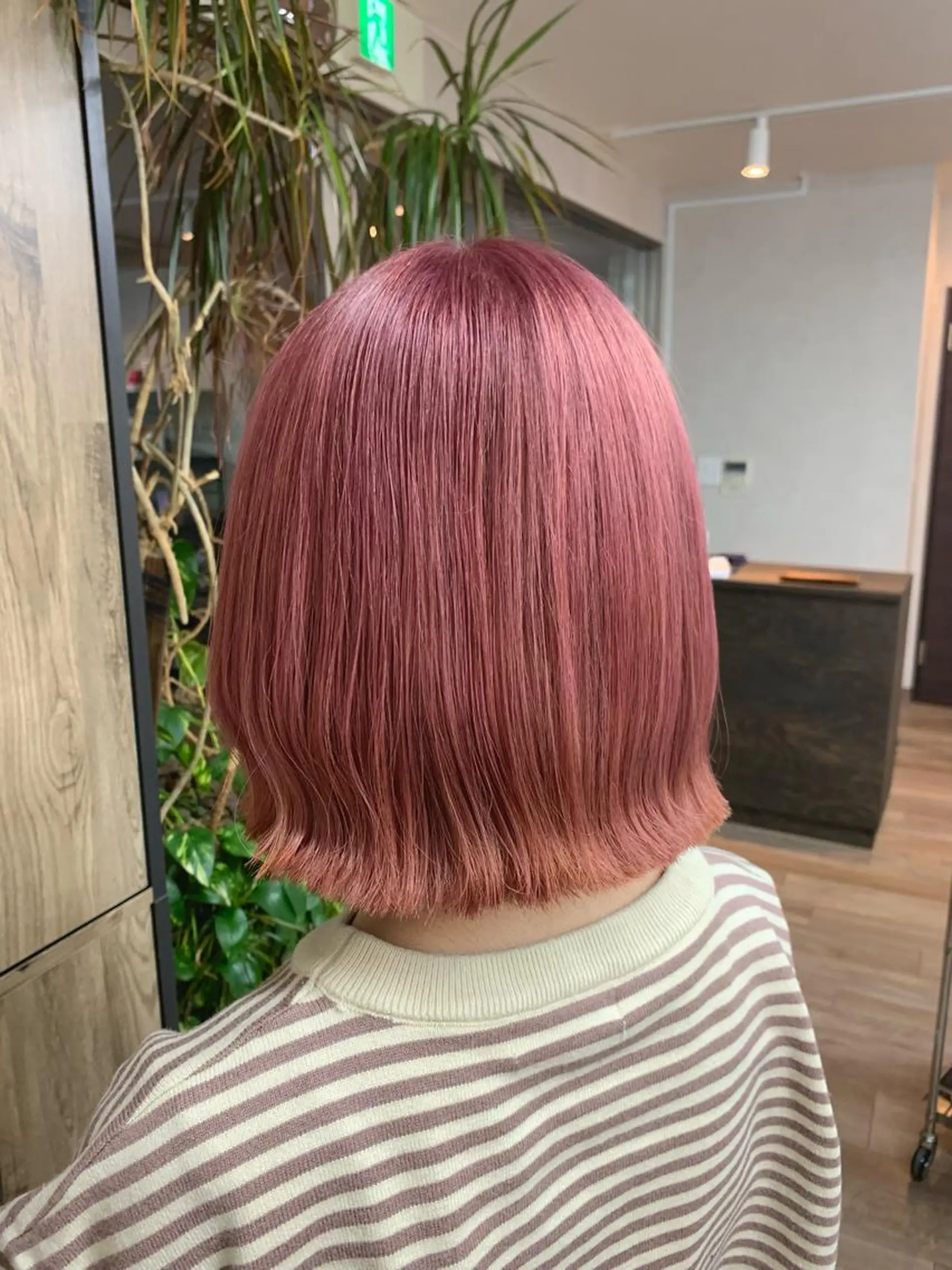 カラー ピンクカラー SALOWIN横浜suite店所属・🌷かわばた めい🌷のヘアスタイル