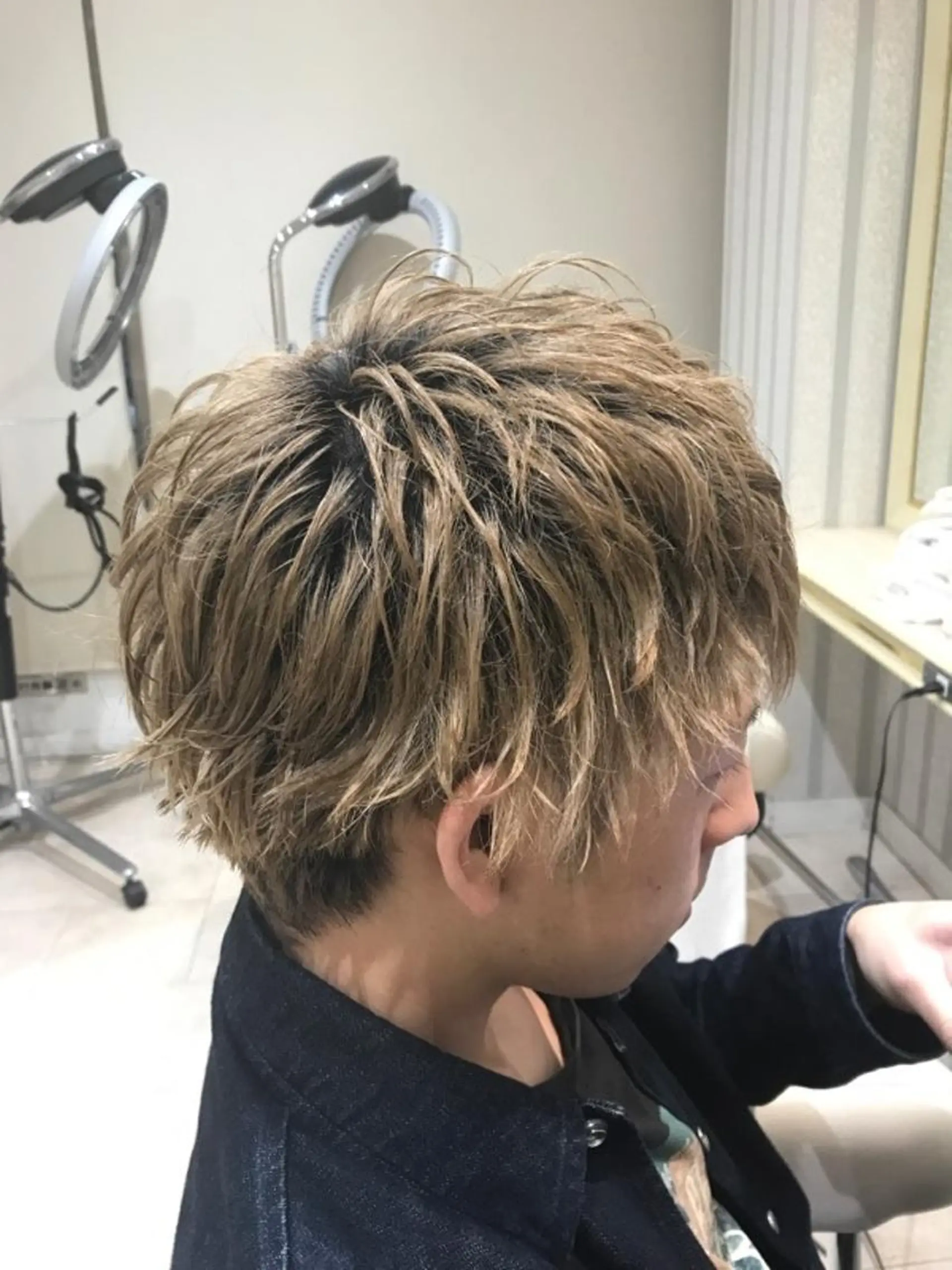 ショート カット Ash 中岡ゆうたのヘアスタイル