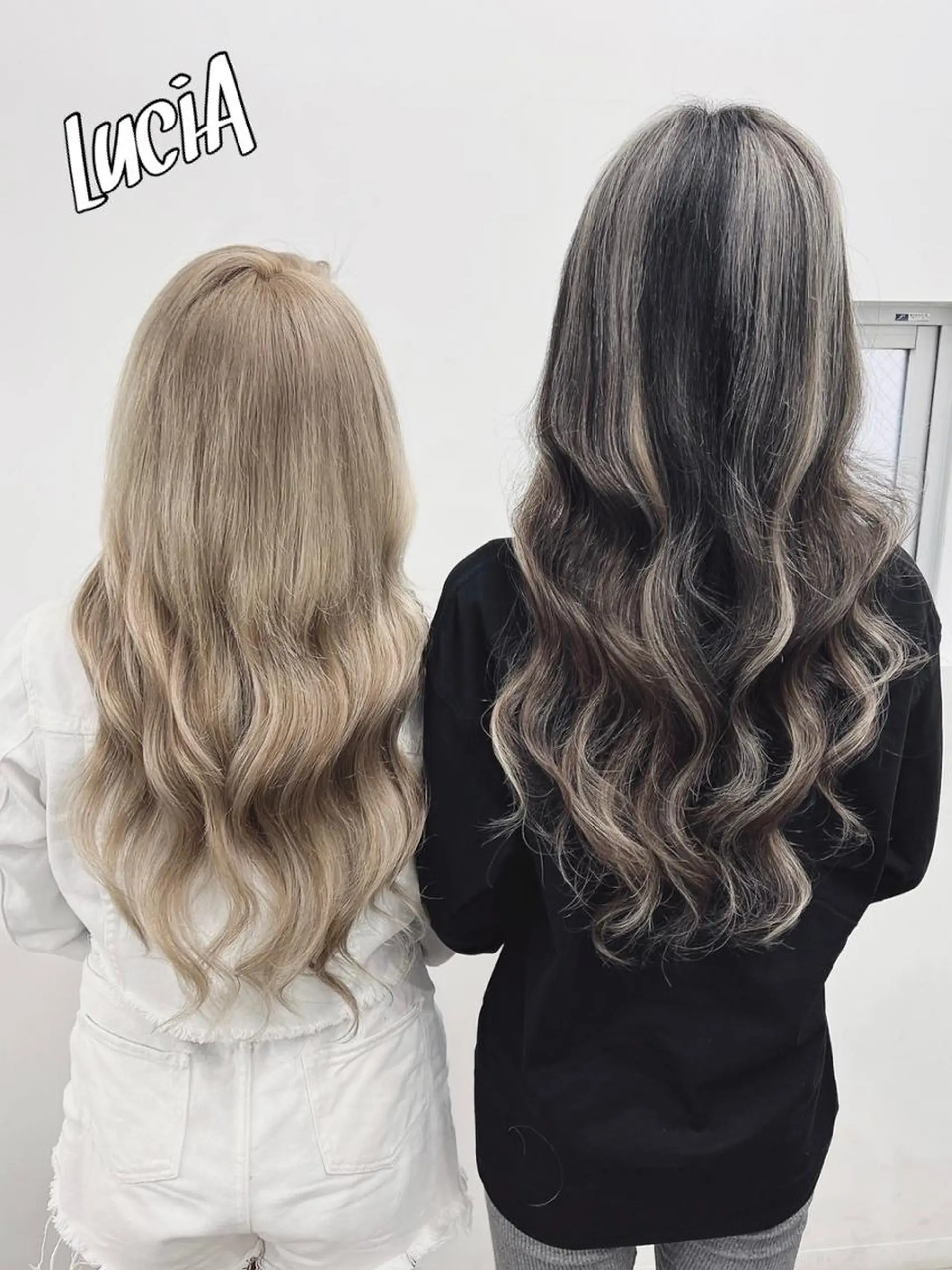 ロング カラー ヘアアレンジ LuciA エクステカラーのヘアスタイル