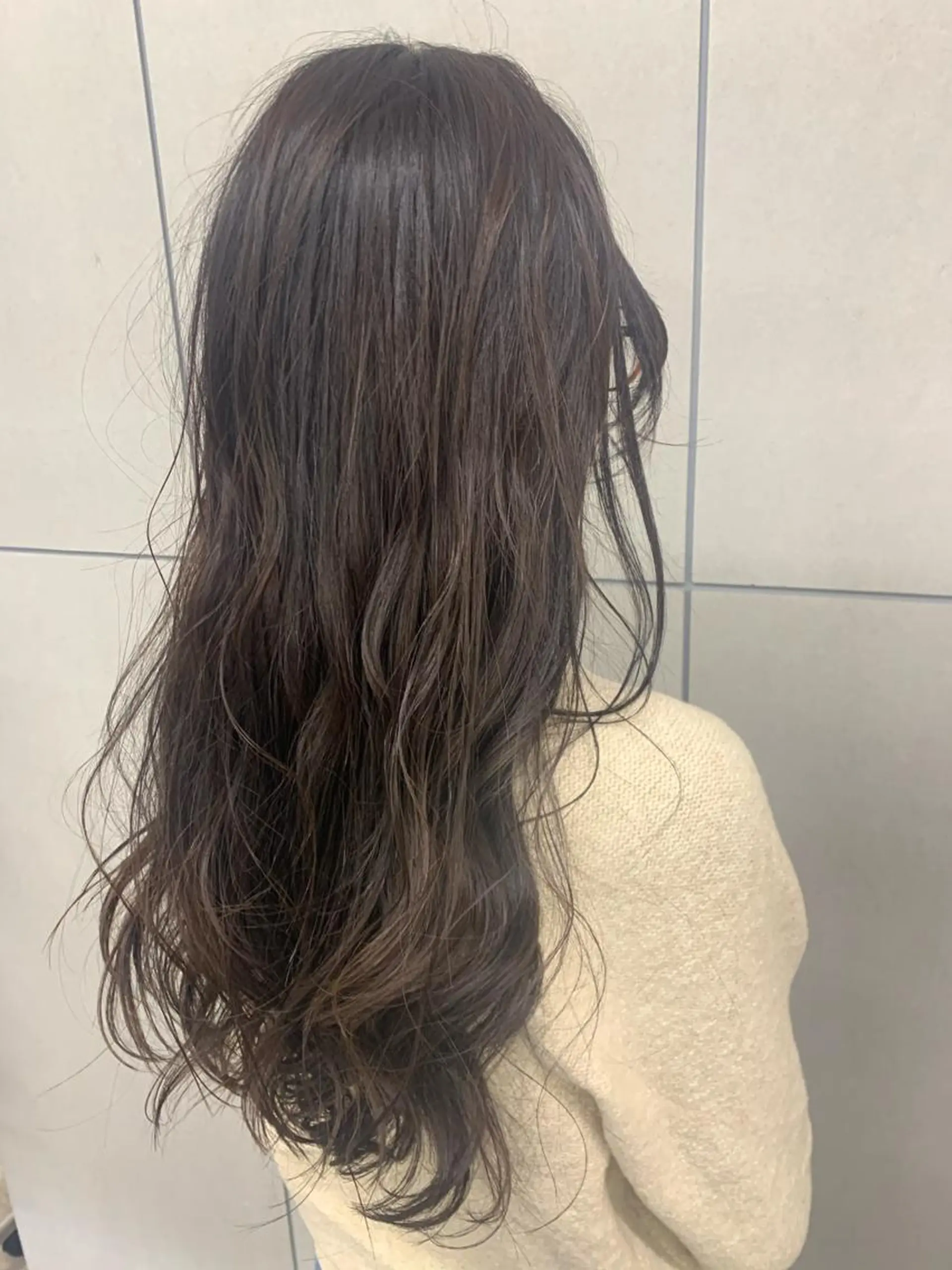 セミロング カラー イルミナカラー 銀座/美髪縮毛矯正 /髪質改善/山本翔華のヘアスタイル
