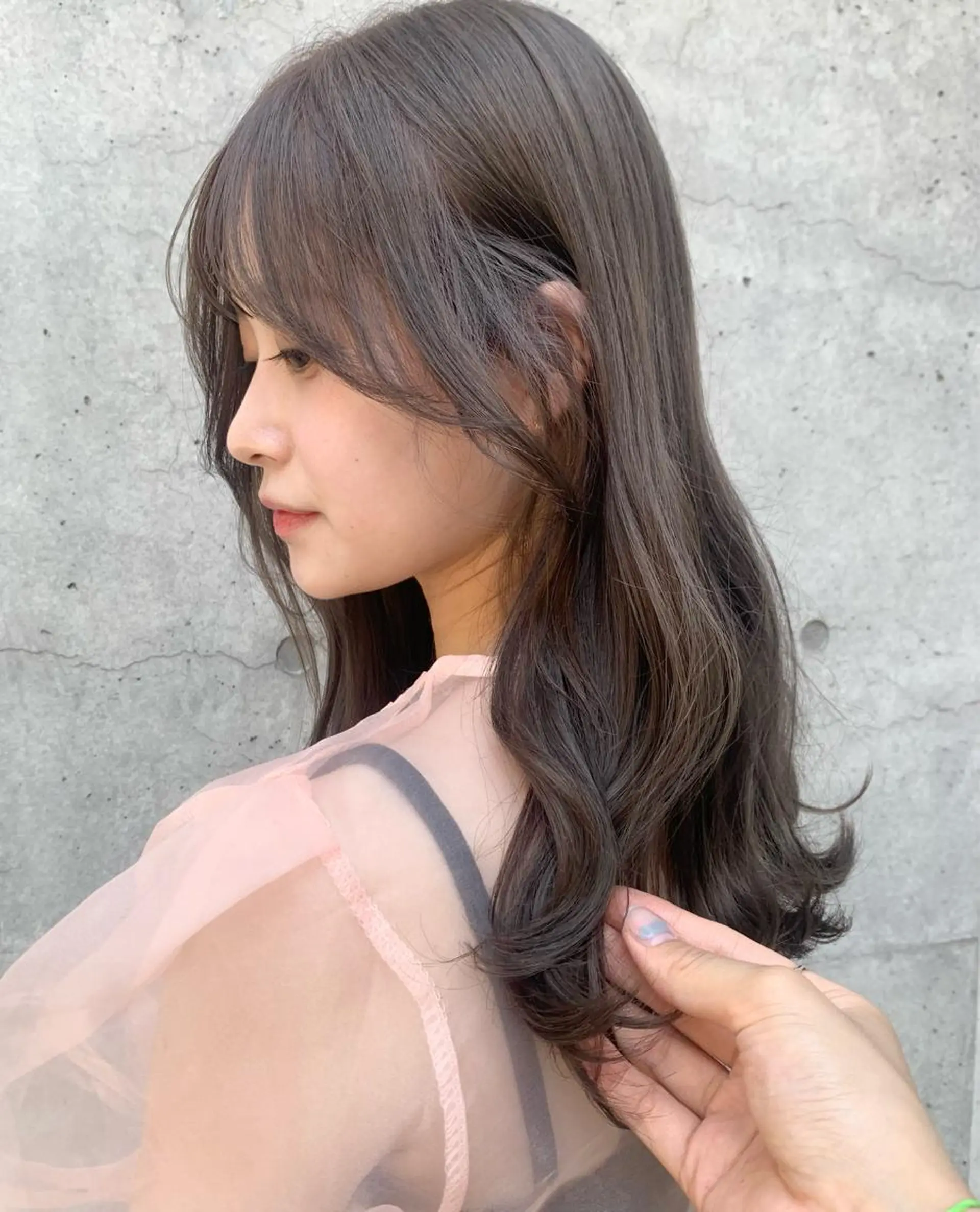 セミロング カラー パーマ ヘアアレンジ メンズ キッズ ネイル マツエク・マツパ アイブロウ i.+omotesando所属・🪞レイヤー/暖色カ ラー🧸mai🎀のヘアスタイル
