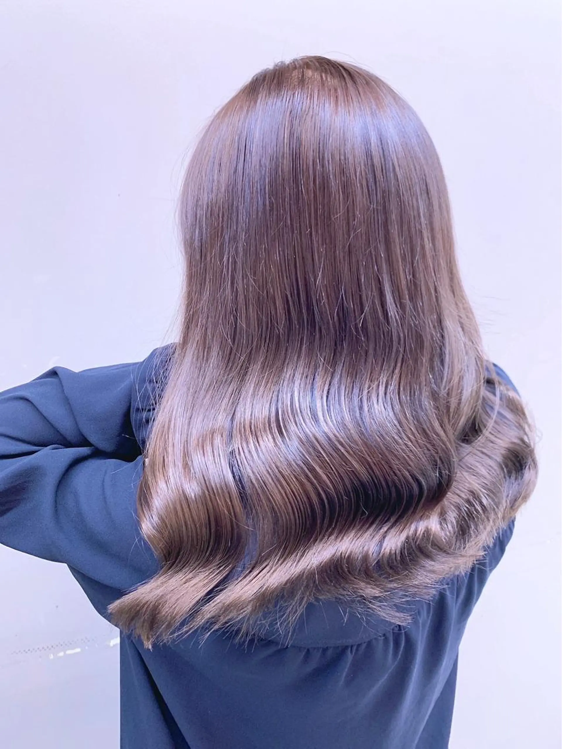 セミロング カラー ヘアアレンジ 🤍THEATER 【公式】札幌🤍🍬のヘアスタイル