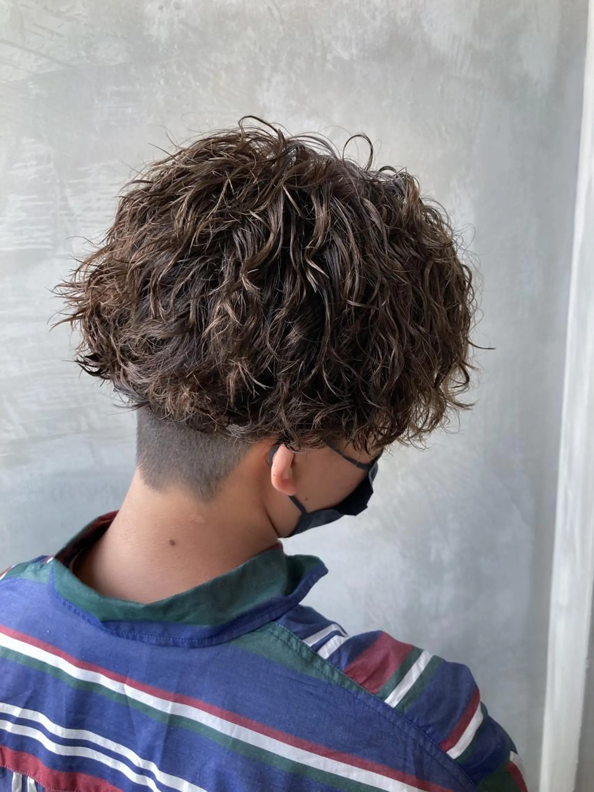 ショート パーマ メンズ 波巻きスパイラルパー マ/シャドウパーマ駿のヘアスタイル