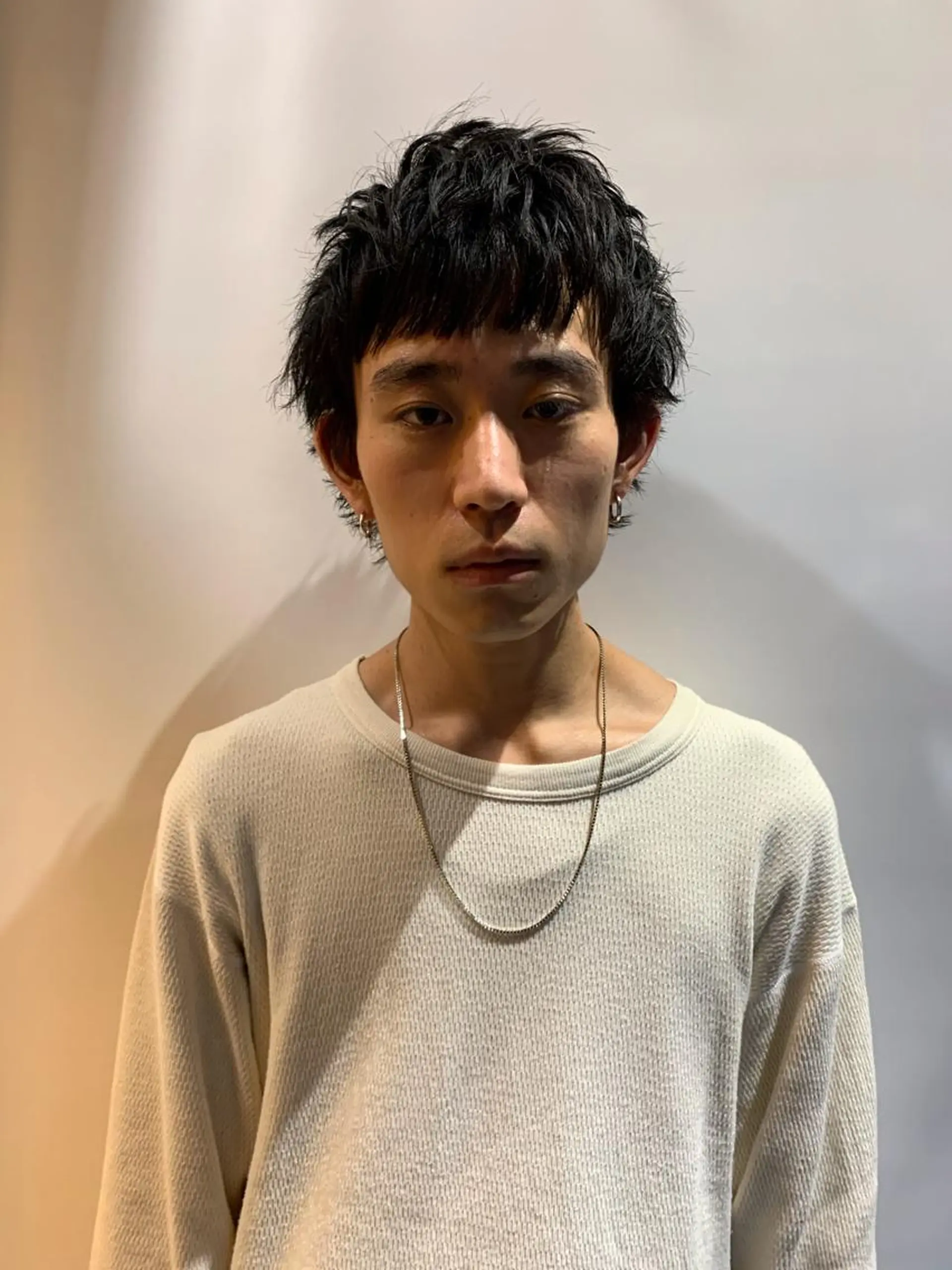 ショート メンズ マッシュ カット ウルフ、レイヤー 、メンズカットSHOのヘアスタイル