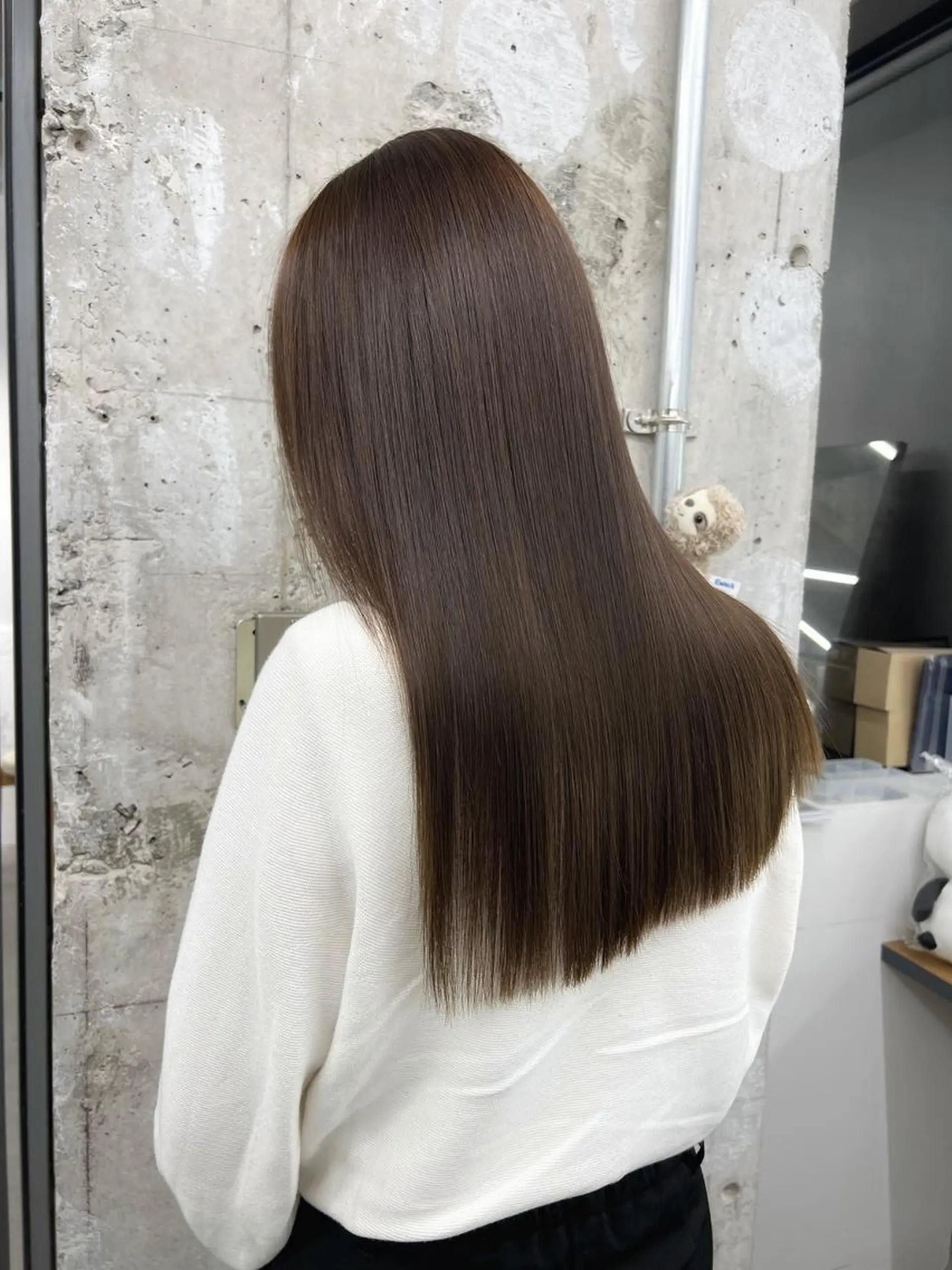ロング ヘアアレンジ パーマ カラー アディクシーカラー ベージュカラー ブリーチ ケアカラー 透明感カラー カット ヘアカラー トリートメント ヘアケア特化型サロン newi 梅田のヘアスタイル