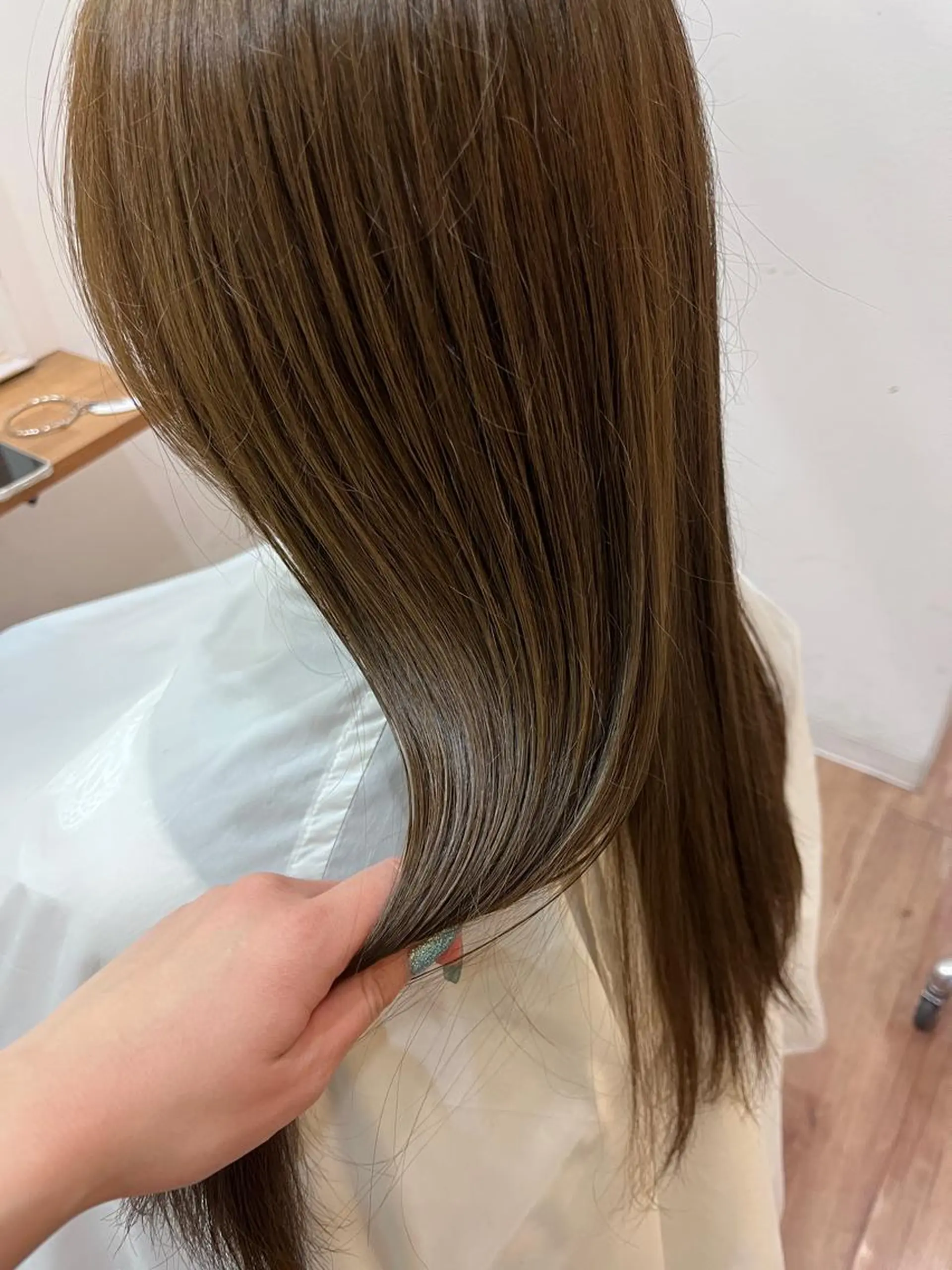 ロング ヘアカラー FENICE on the beach所属・タニ ヒナタの眉毛・アイブロウイメージ