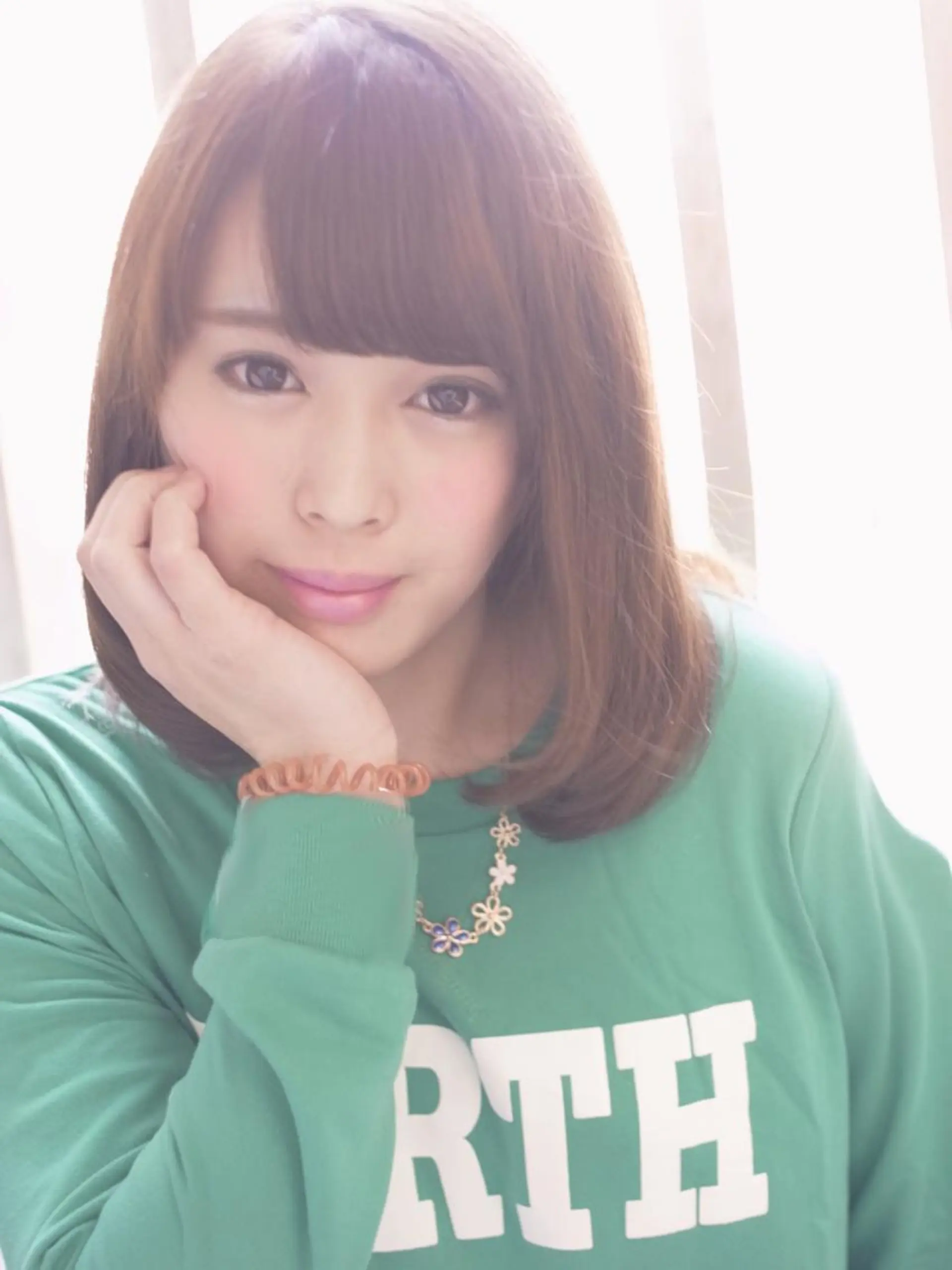ミディアム 浜田 敦史のヘアスタイル