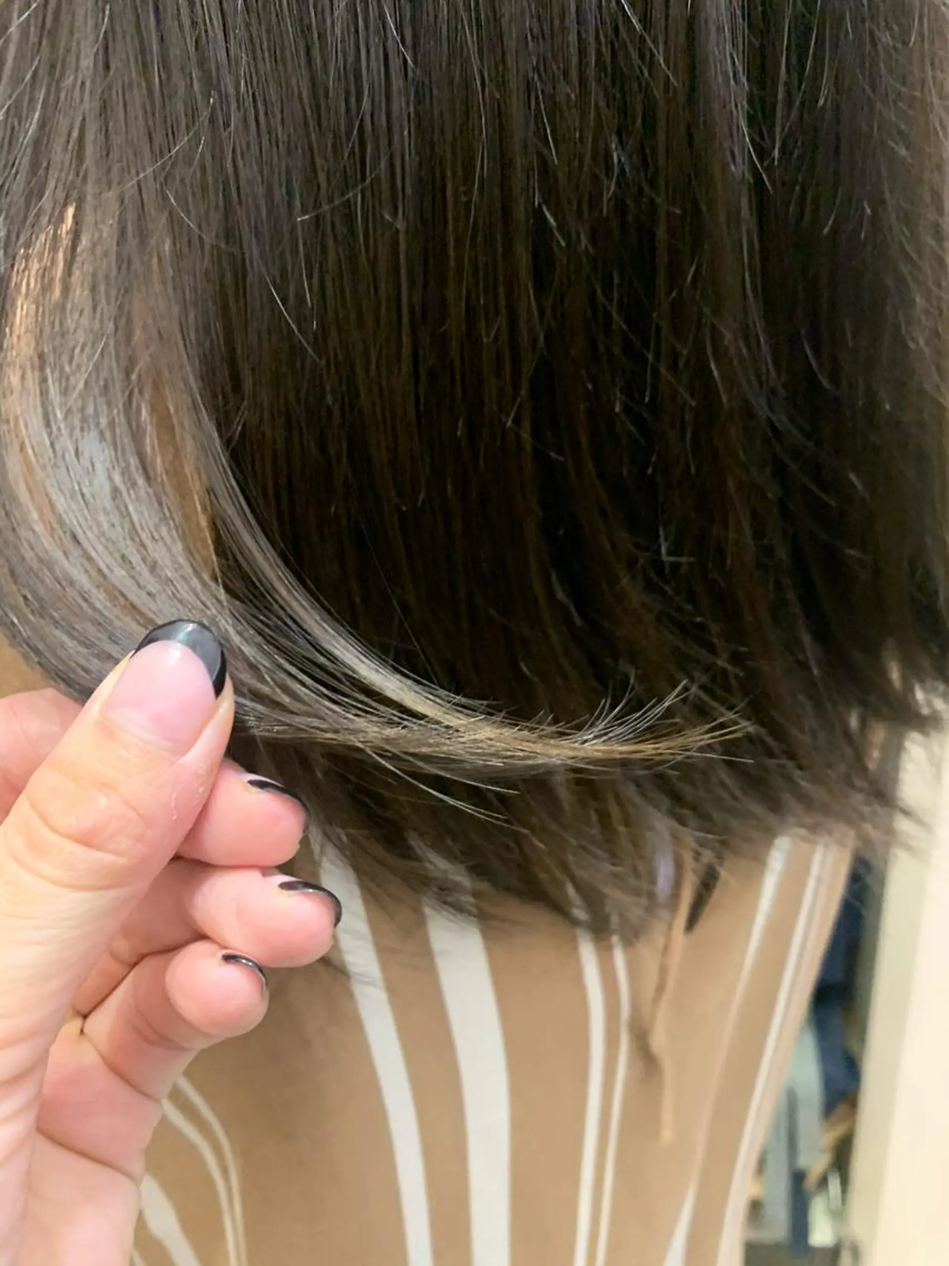 ロング カラー ベージュカラー オリーブベージュ ヘアカラー 金田 ありさのヘアスタイル