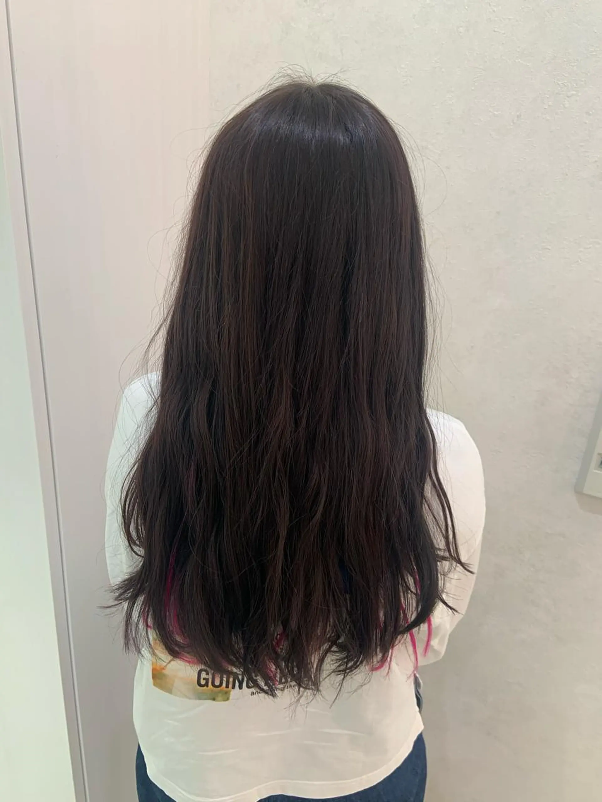 ロング カラー パーマ ヘアアレンジ ブリーチ ハイトーンカラー🤍 山下 優華のヘアスタイル