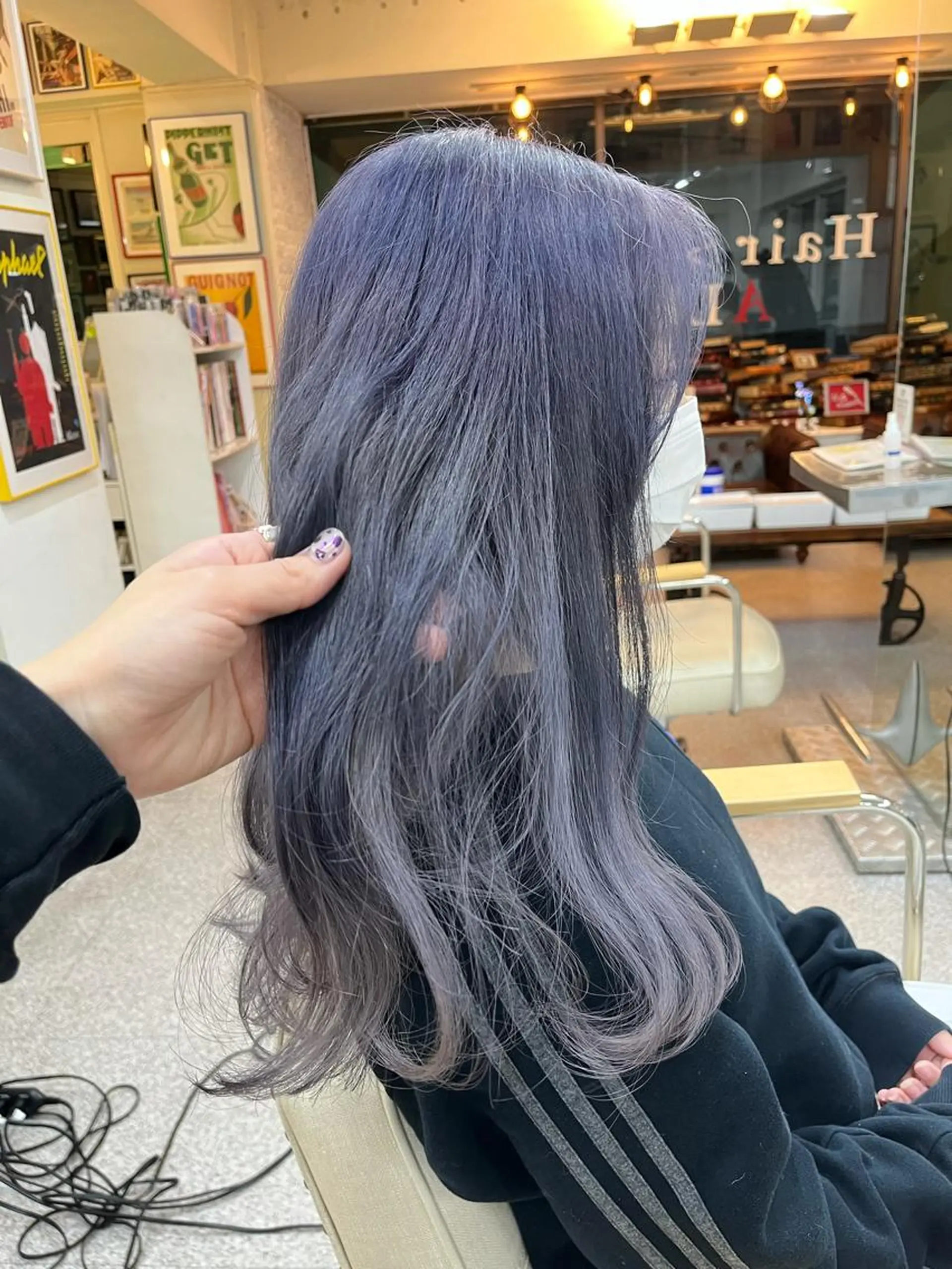 ロング カラー エクステ ハイトーン 💭黒崎ハルカのヘアスタイル