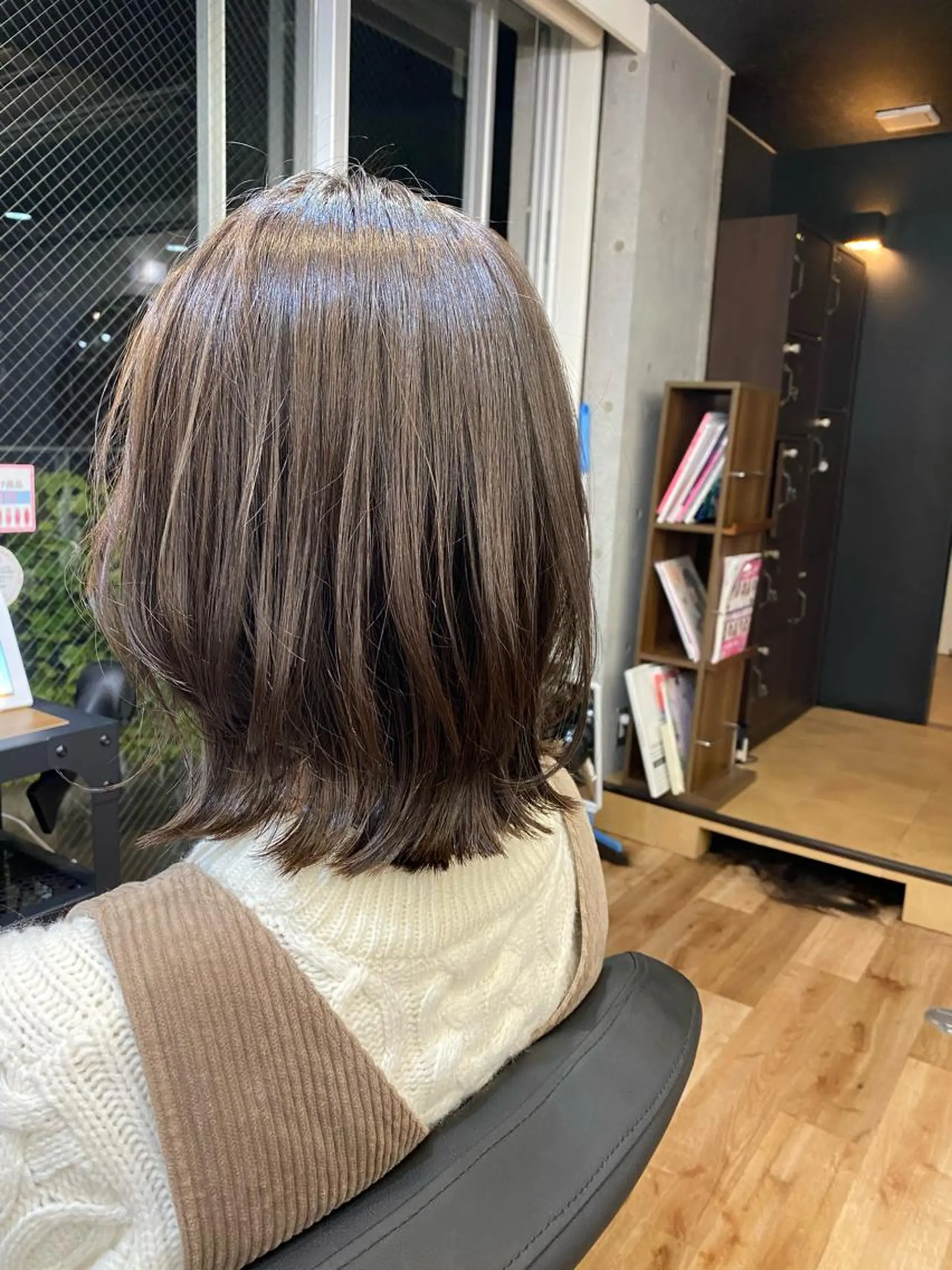 ミディアム カラー ベージュカラー オリーブベージュ くびれヘア 似合わせレイヤー 🇰🇷荒木洋文のヘアスタイル