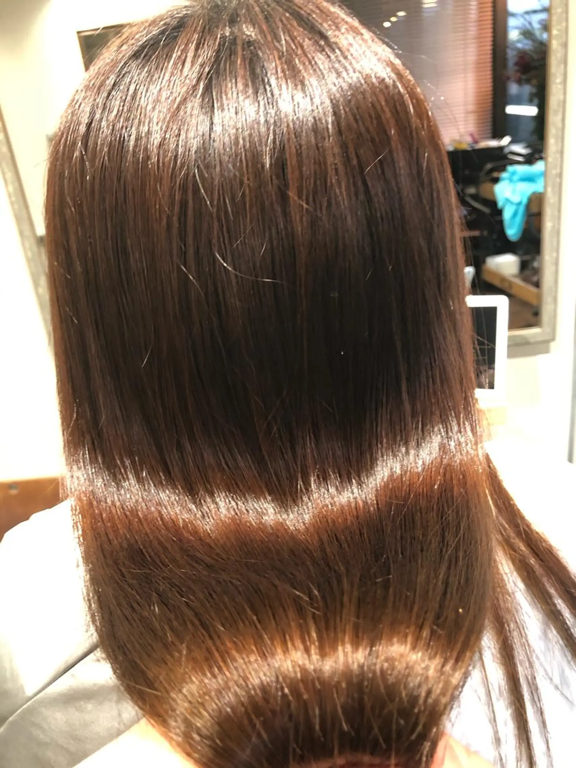 セミロング トリートメント 酸熱トリートメント カット 縮毛矯正 トリートメント 北崎  えりのヘアスタイル