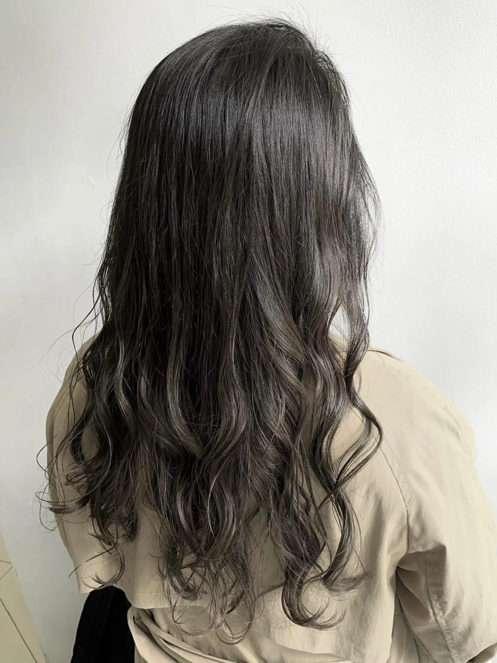 ロング カラー 町田で叶う本物の 髪質改善 鍋谷勇のヘアスタイル