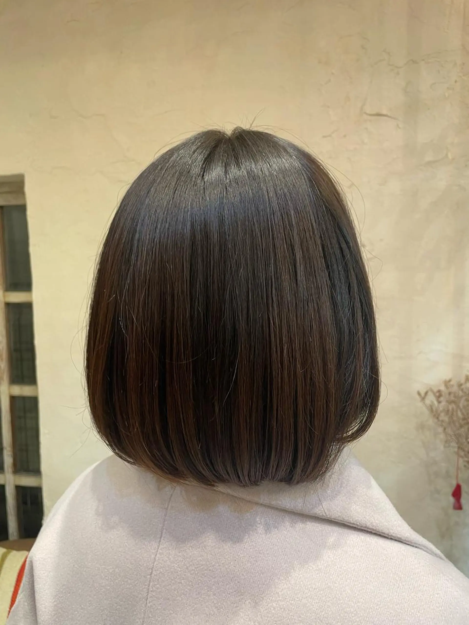 ショート ボブ 縮毛矯正 トリートメント momoka 💛ショートカットのヘアスタイル