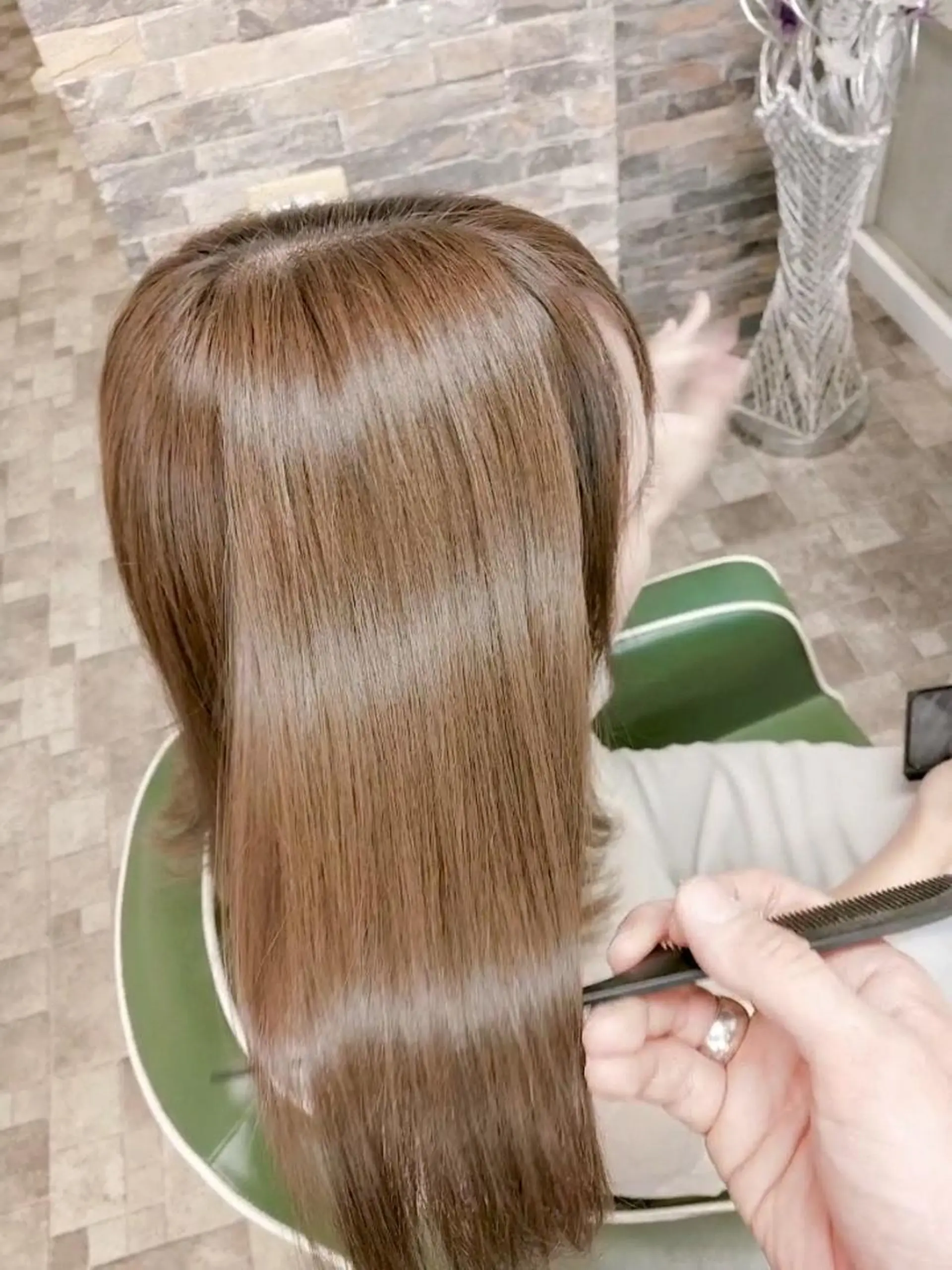 セミロング 顔周りカット 髪質改善 小顔カット トリートメント デザインカラー 髪質改善Lilithのその他イメージ