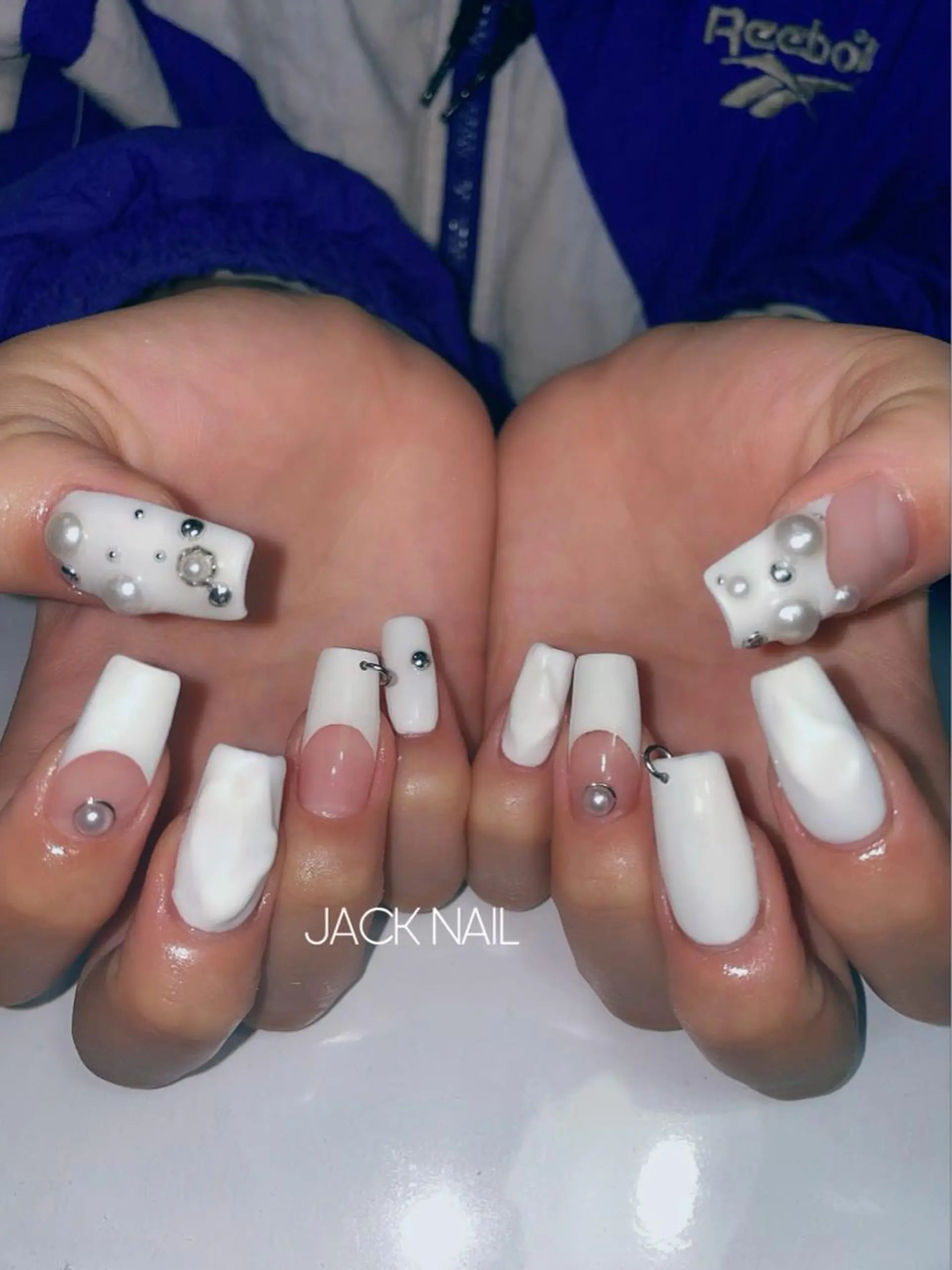 ネイル ハンドネイル JACK NAIL 💜Ayakaのネイルデザイン