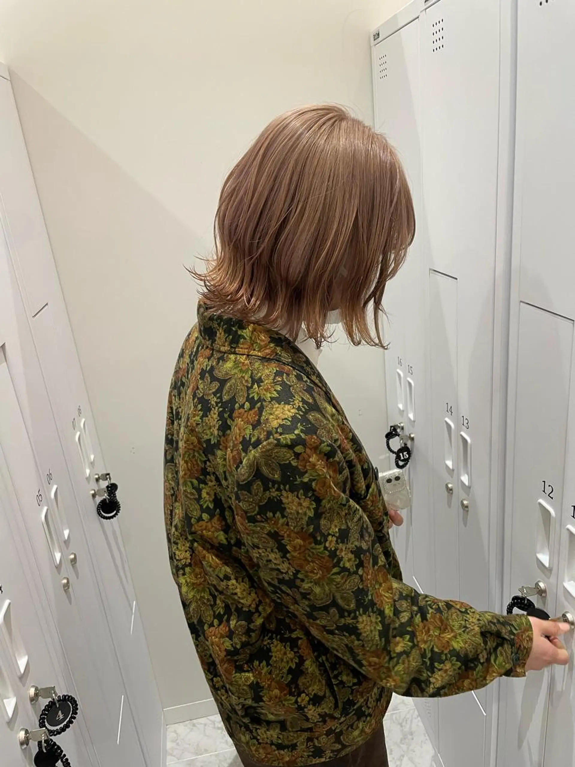 ミディアム レイヤーカット レイヤー/ハッシュ 渋谷/サッタのヘアスタイル