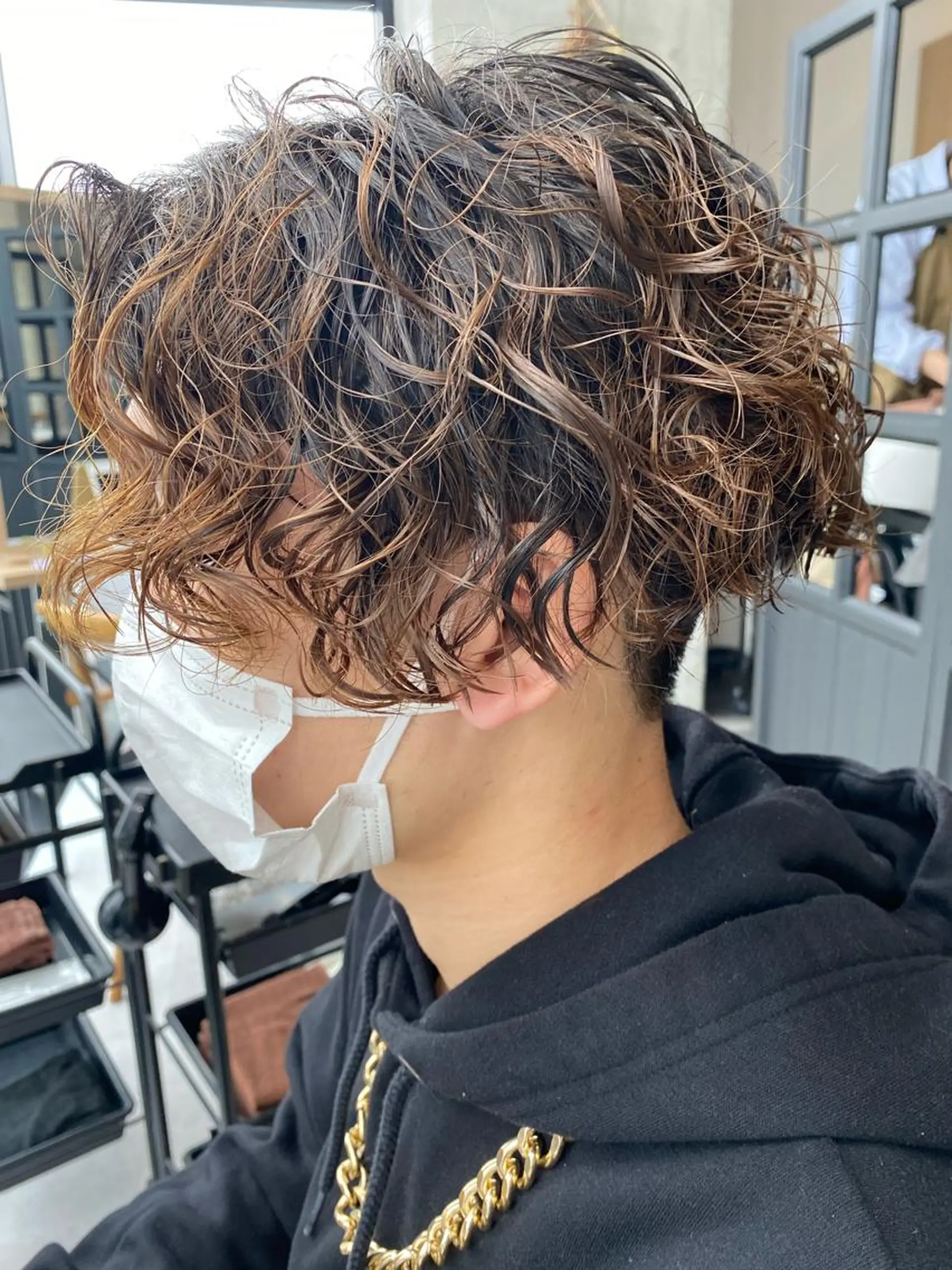 パーマ メンズ カット パーマ トリートメント 似合う髪型が 分からない方へのヘアスタイル