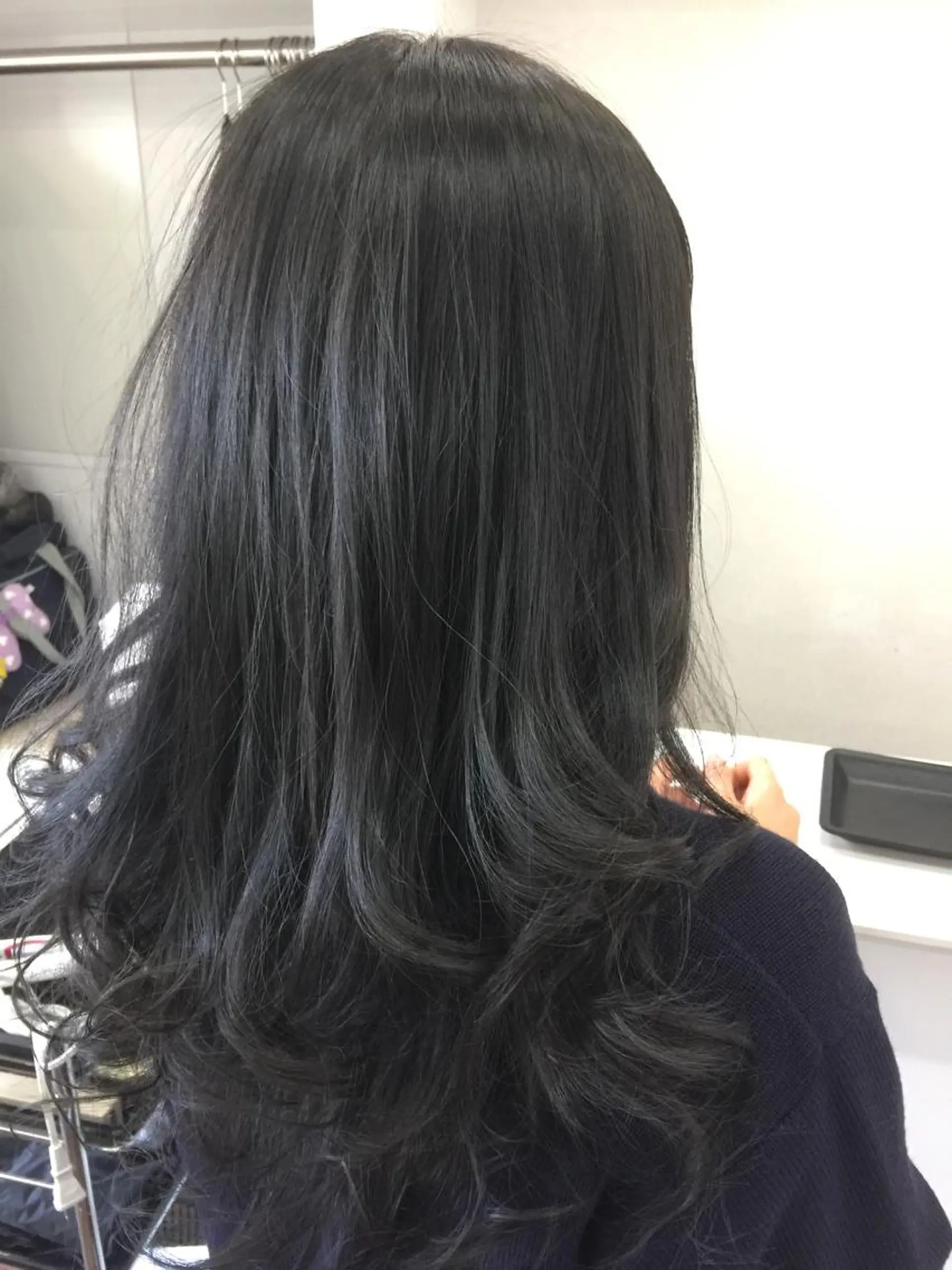 カラー ブルーカラー ブルーグレー ブルーグレージュ グレージュ イルミナカラー Campus キャンパスのヘアスタイル