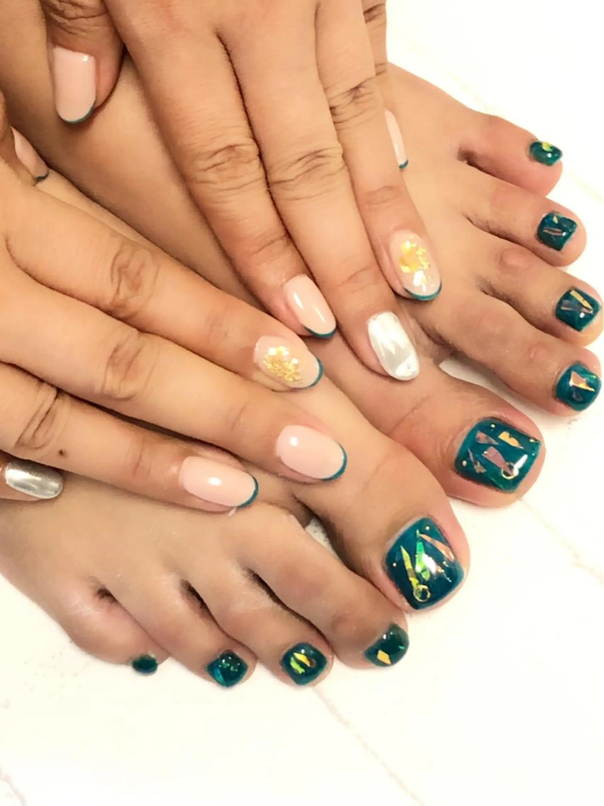 カラー ネイル フットネイル KIREIE NAILSのネイルデザイン