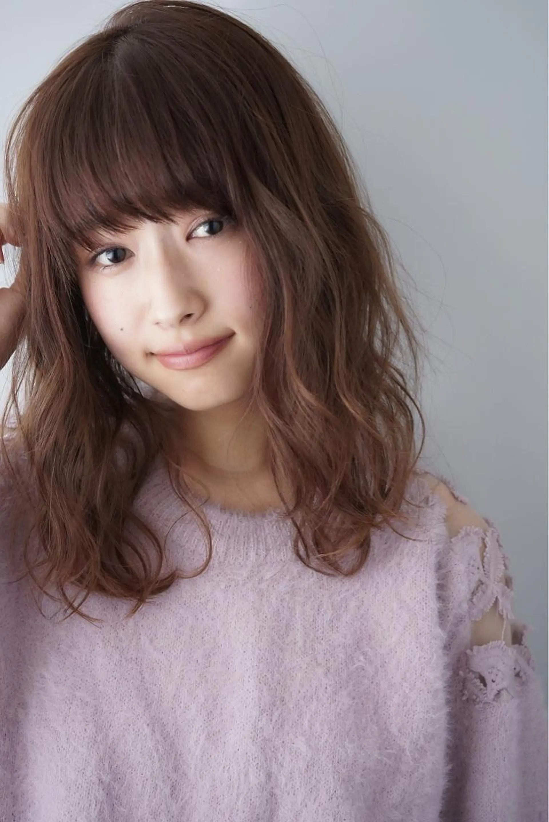 ロング カラー パーマ ヘアアレンジ アッシュ ベージュカラー カット パーマ 可愛いを作る神 ナオヒロのヘアスタイル