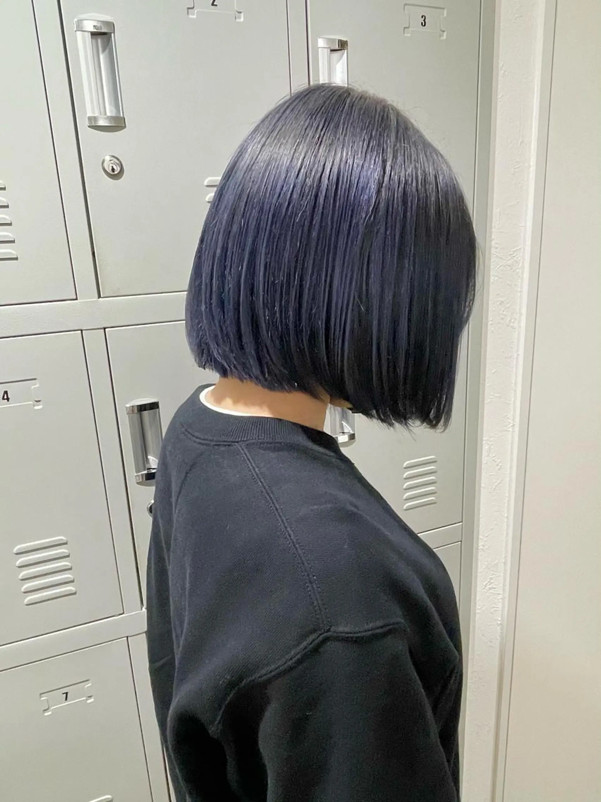 ショート カラー 切りっぱなしボブ ネイビーカラー ボブ 2nd所属・🤍2nd🤍田所 美希のヘアスタイル