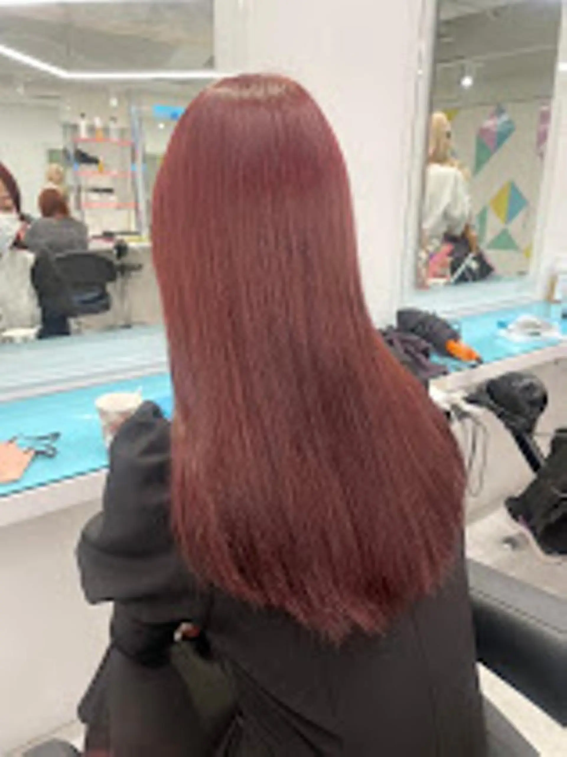 カラー official TUNE銀座🪞🪽のヘアスタイル