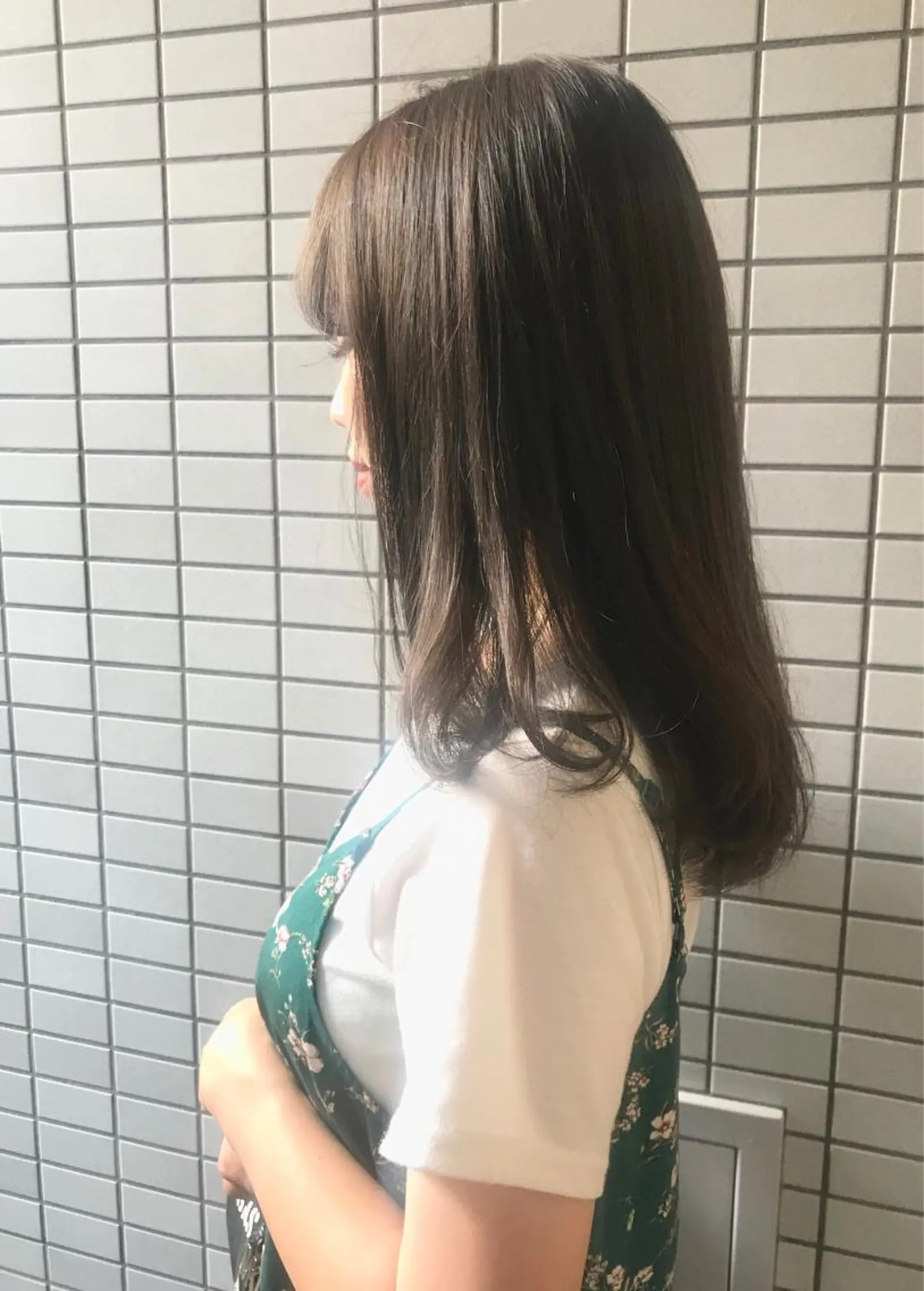 セミロング カラー コマツリサ ROCCO eastのヘアスタイル