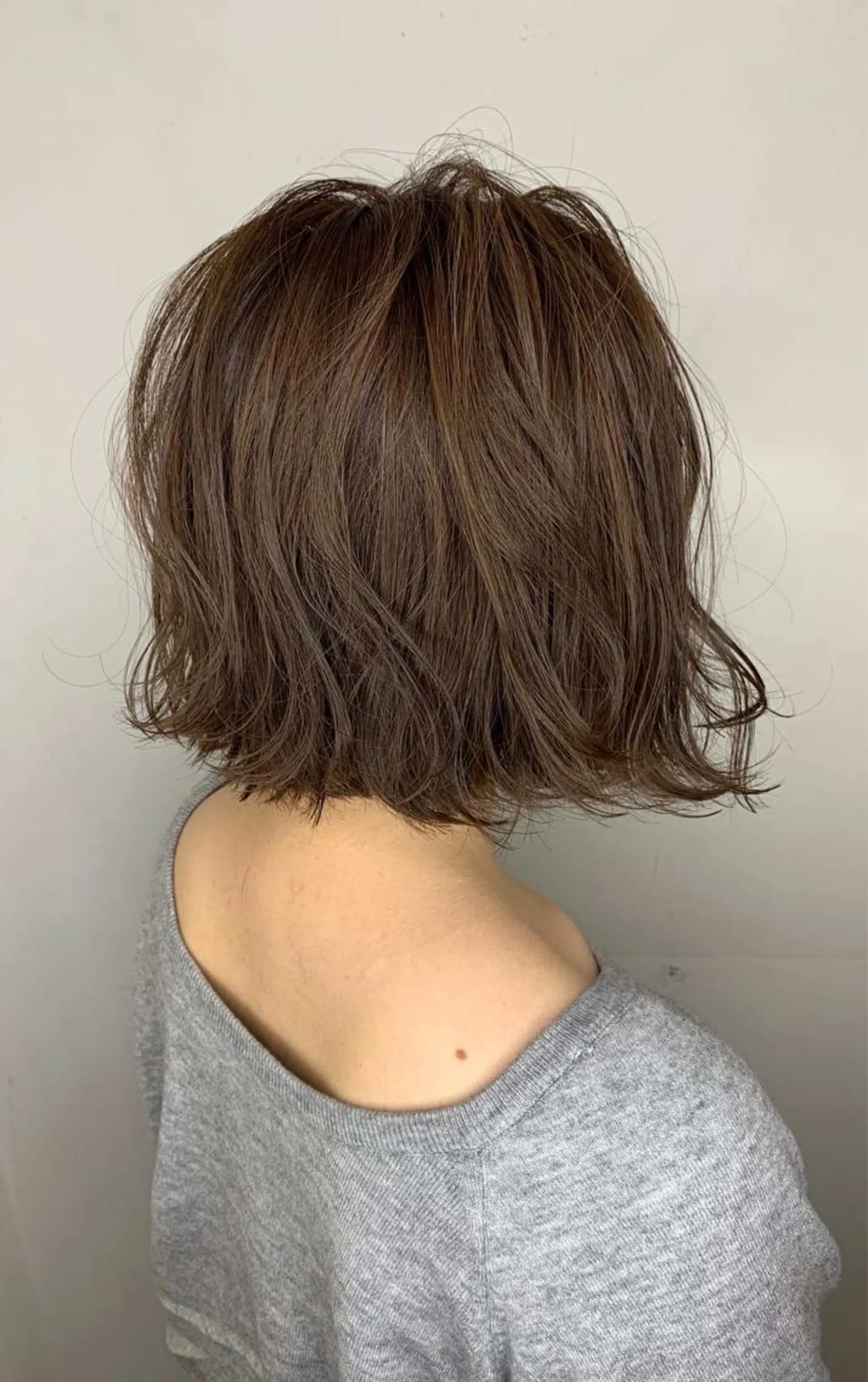 ショート カラー パーマ ボブ 外ハネヘア カット HERSHE by apollo所属・✨美髪矯正&ショート の小林✨のヘアスタイル