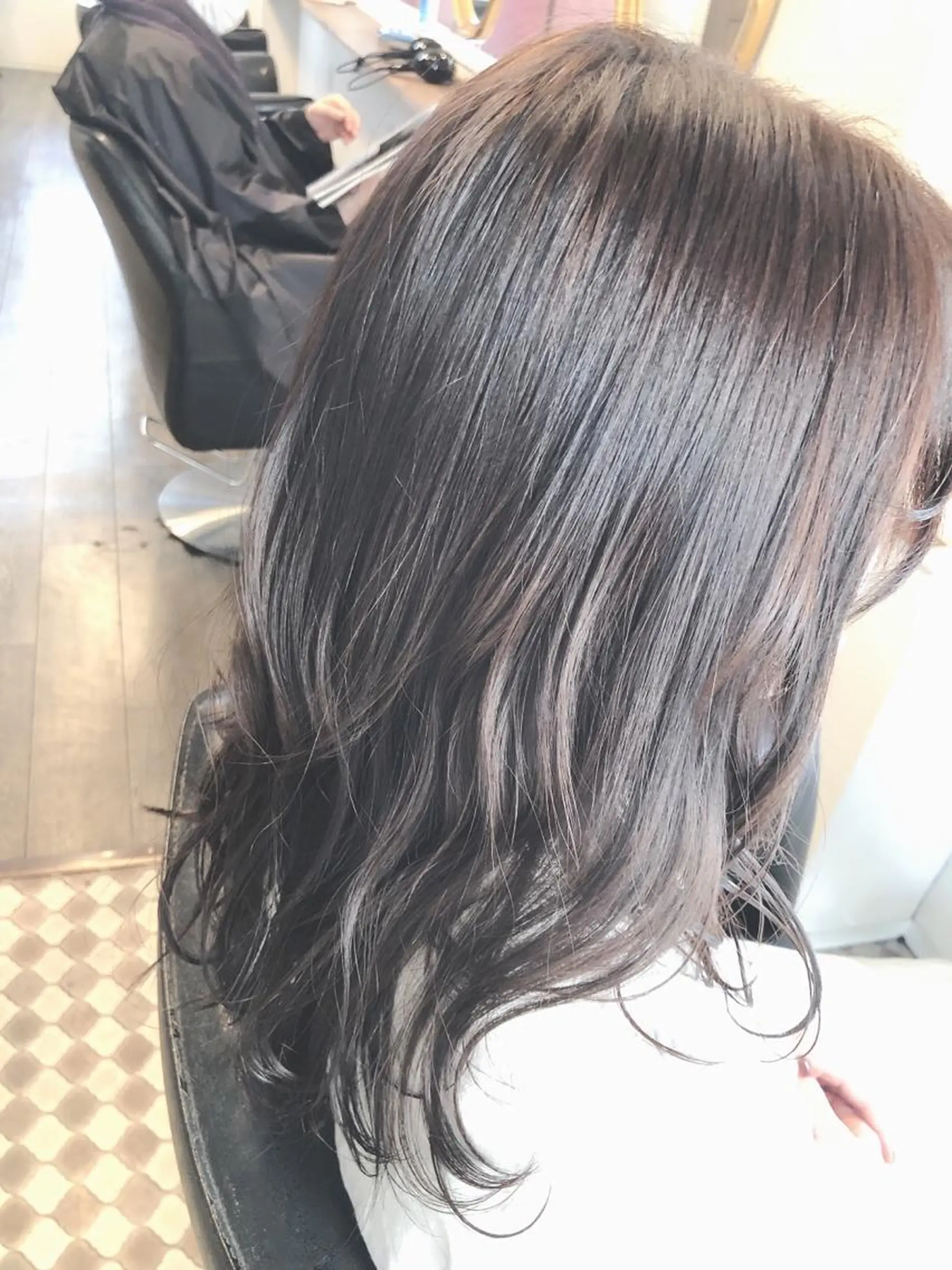 セミロング カラー 🫧🕊️かたやま さきこ🕊️🫧のヘアスタイル