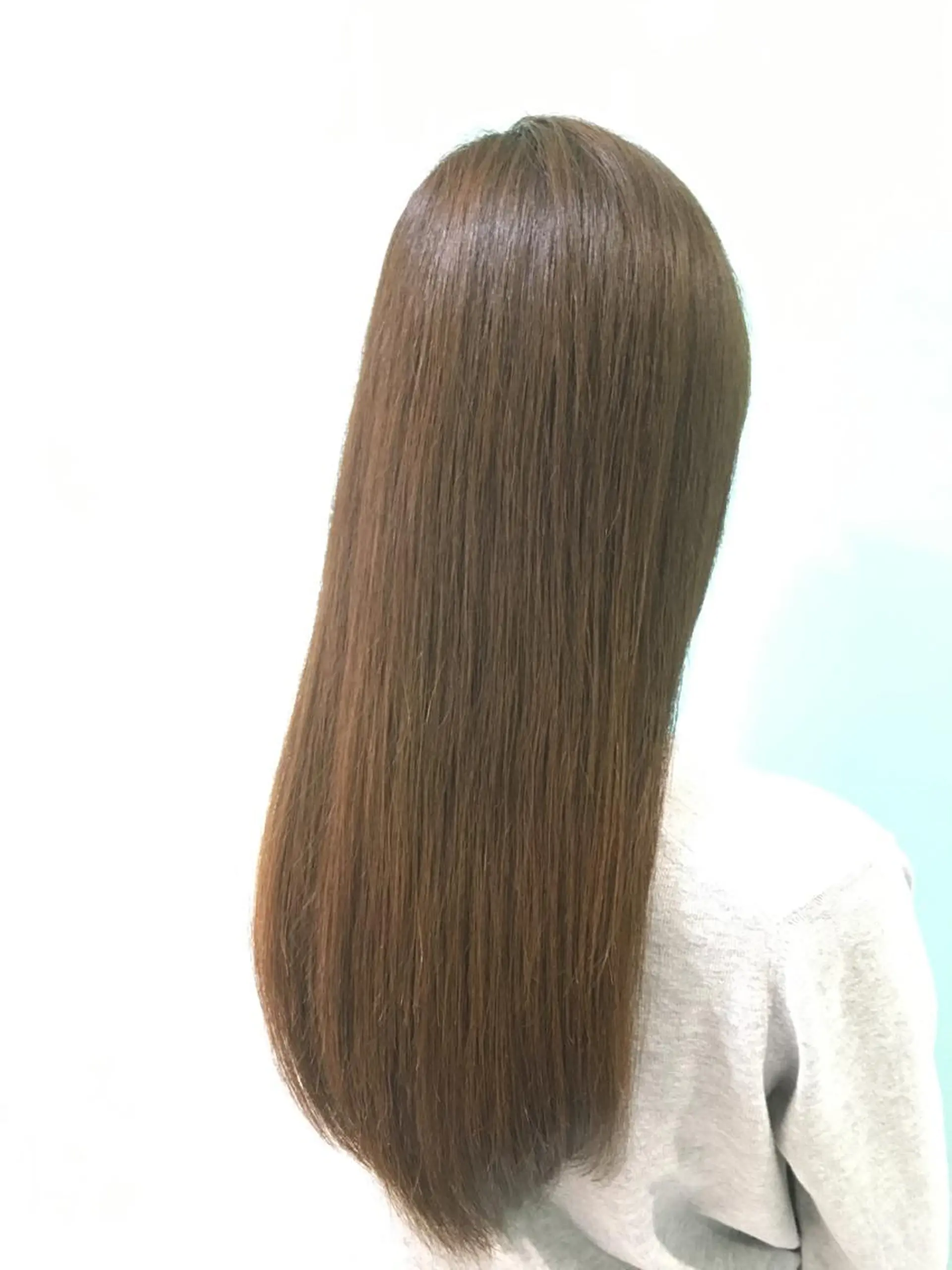 ロング salowin 原宿 aroa所属・韓国／ハッシュカット ／透明感カラー／金野のヘアスタイル