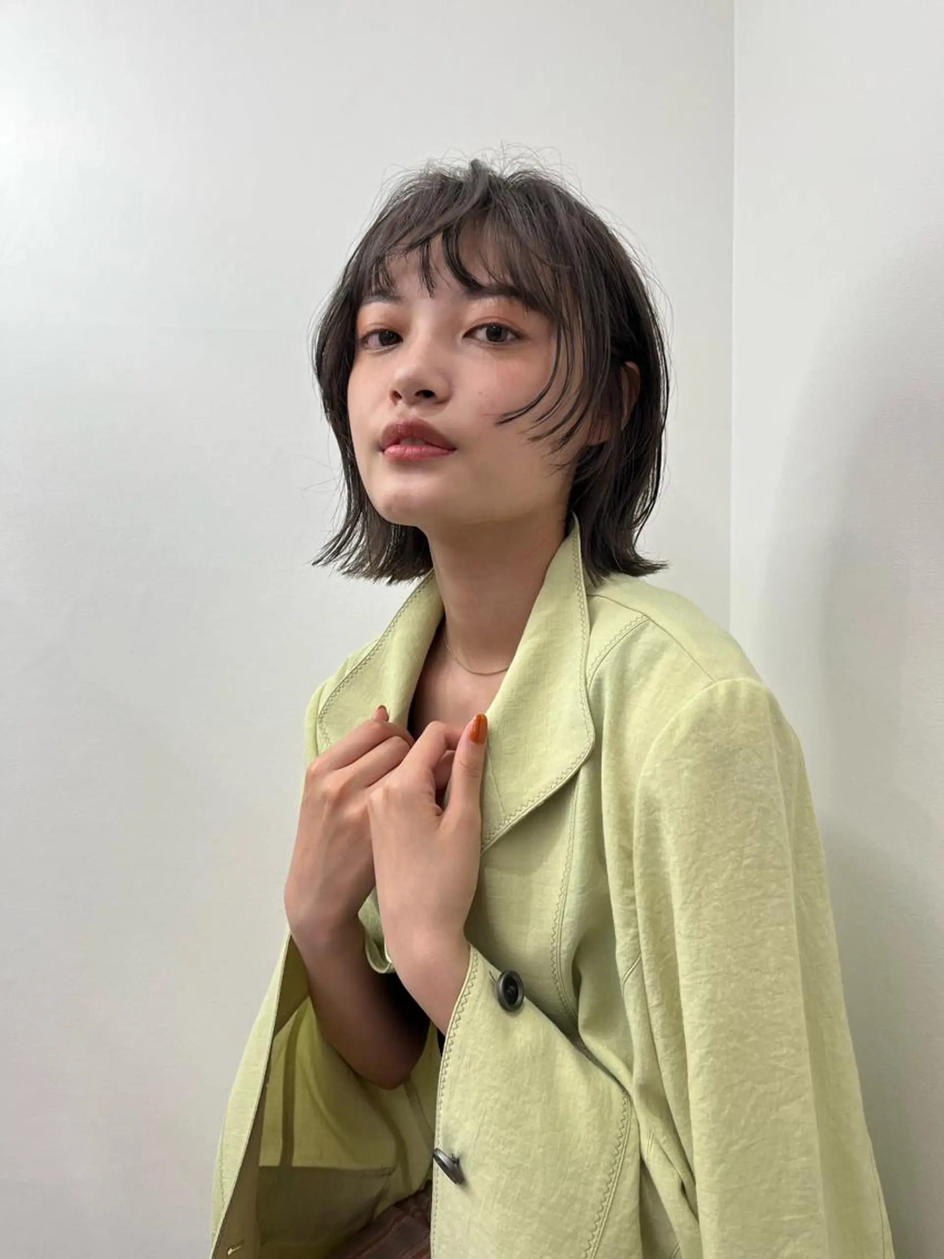 カラー グレージュ 結婚式お呼ばれヘア セット🌼Tommyのヘアスタイル