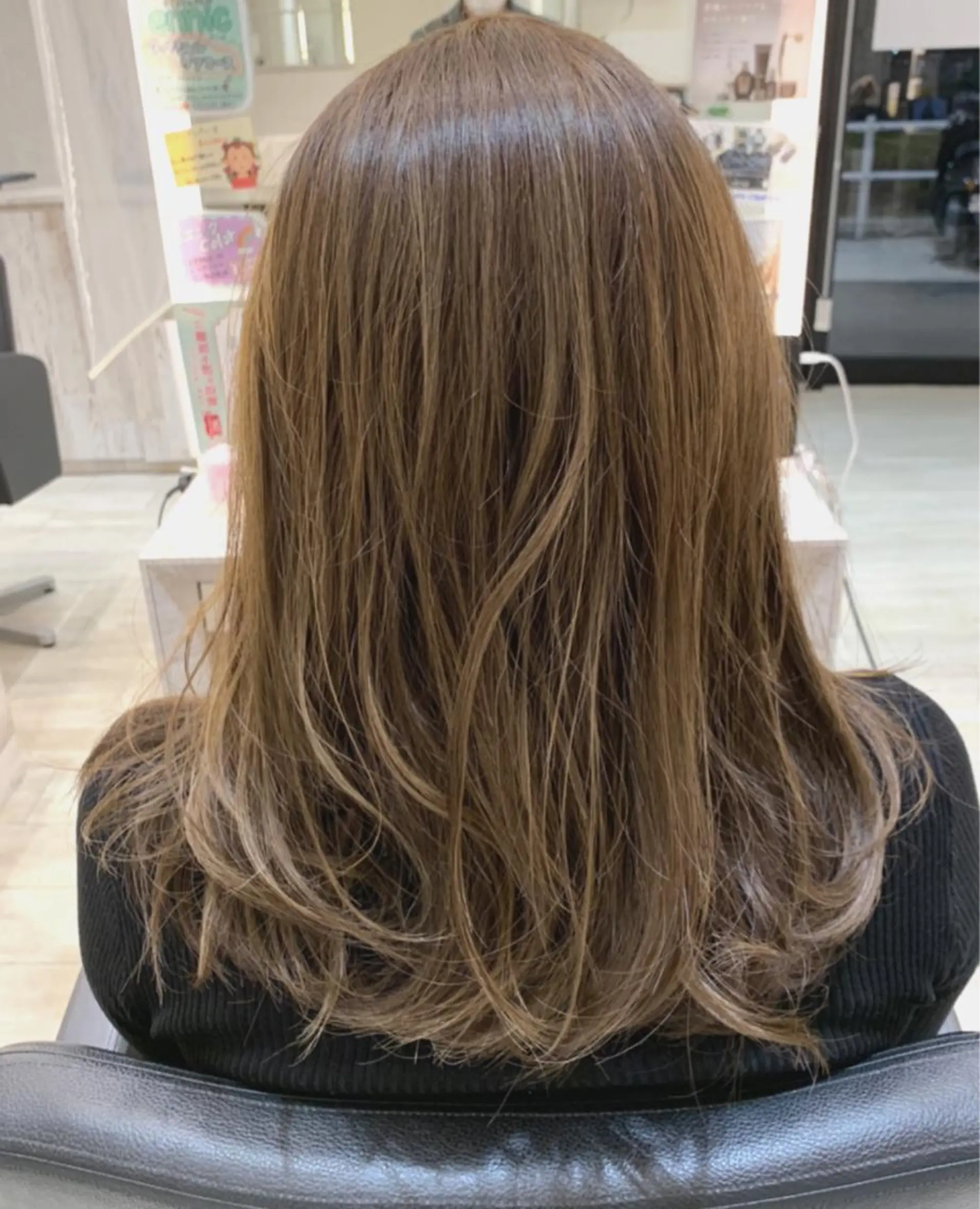 ミディアム カラー メンズパーマレイヤー 西山賢志のヘアスタイル