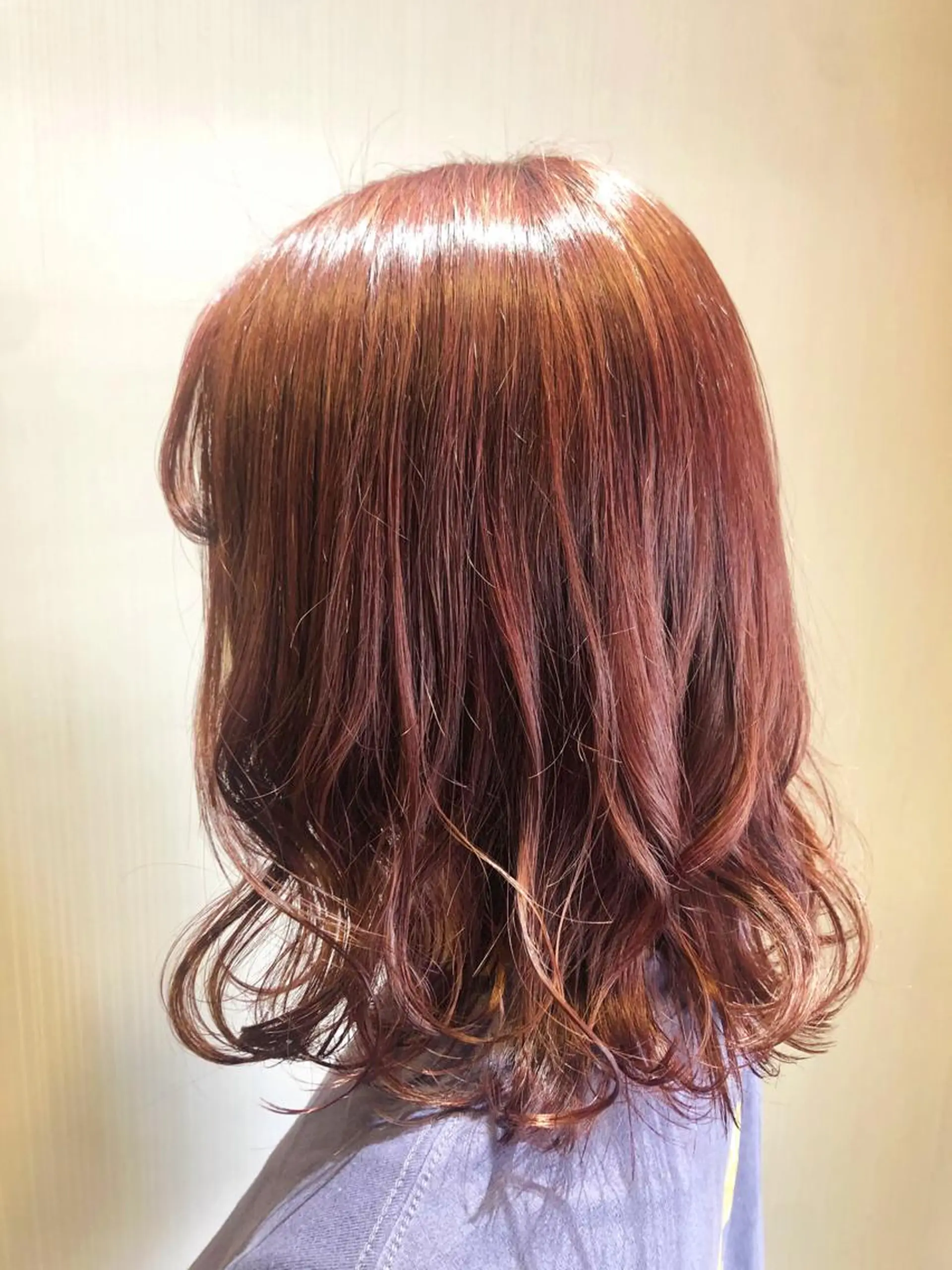 ショート カラー ピンクカラー 新井 友菜のヘアスタイル