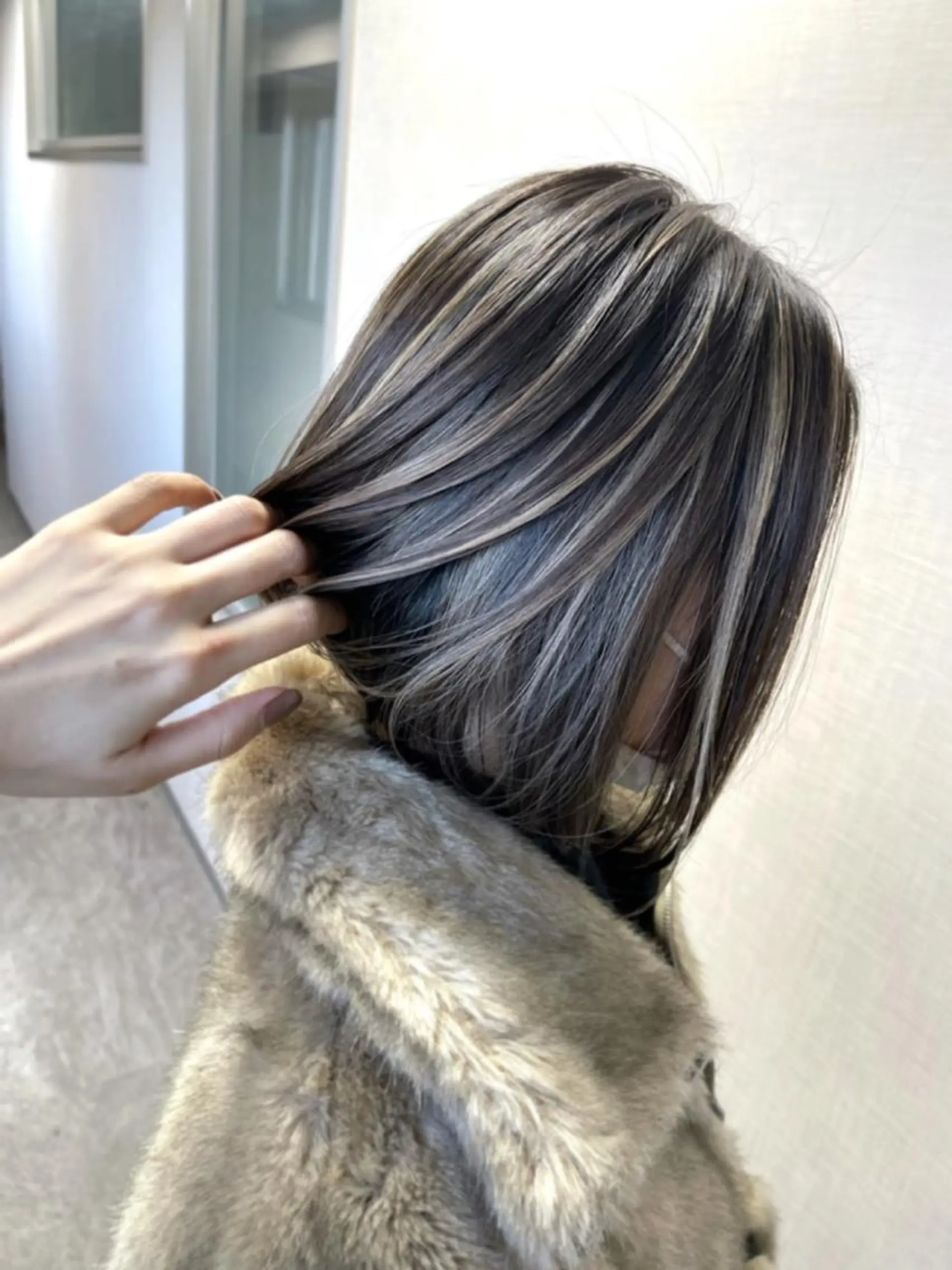 ミディアム カラー ハイライトカラー ハイライト ヘアカラー 松井那津子 /ハイライトブリーチのヘアスタイル