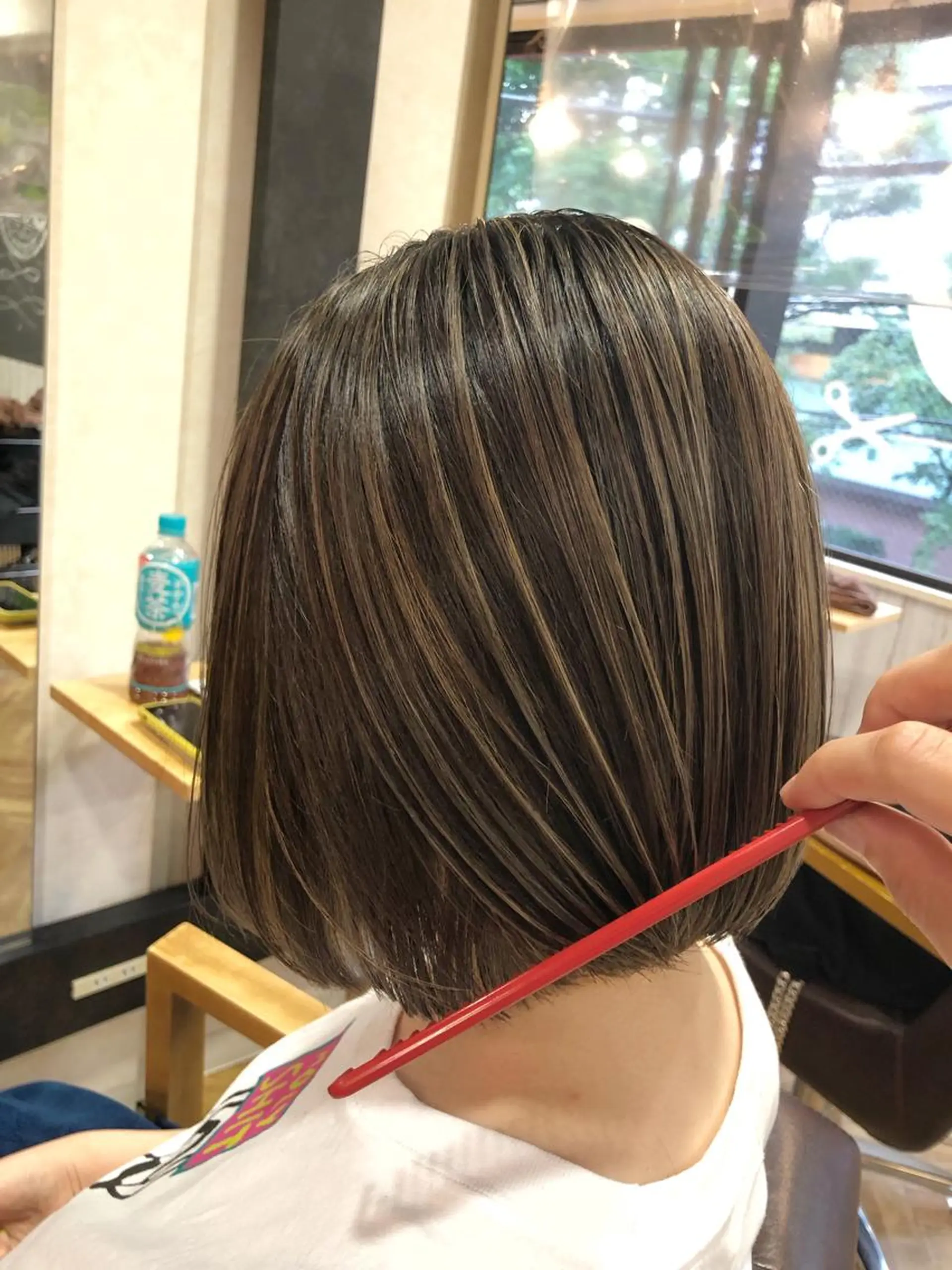 ショート ハイライト 髪質改善 韓国風ヘア レイヤーカット ショートヘア ヘアカラー トリートメント BonD hairのヘアスタイル