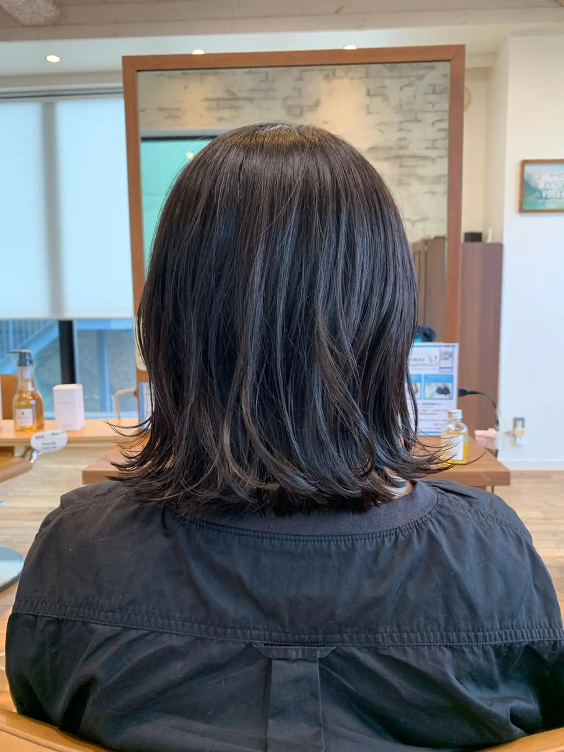 ミディアム 【ANSWER】 渡辺カリン🌼のヘアスタイル