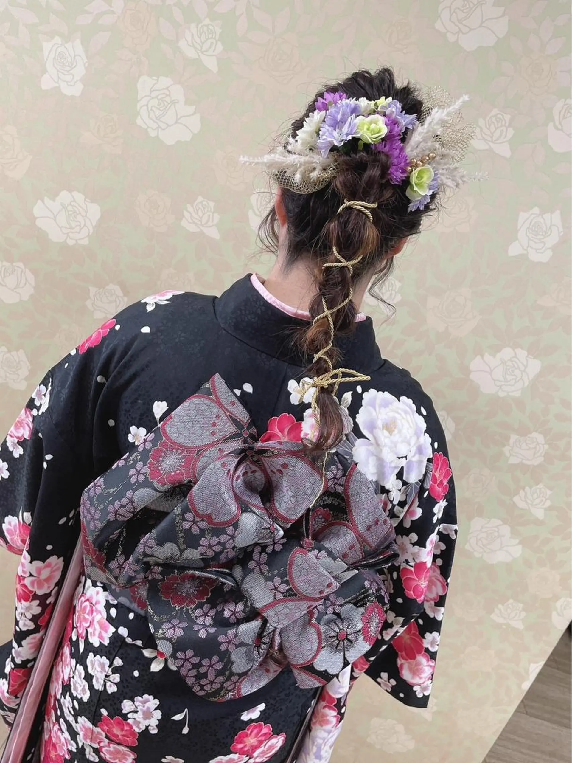 ヘアアレンジ 成人式 鍋田 彩歌のマツエク・マツパデザイン