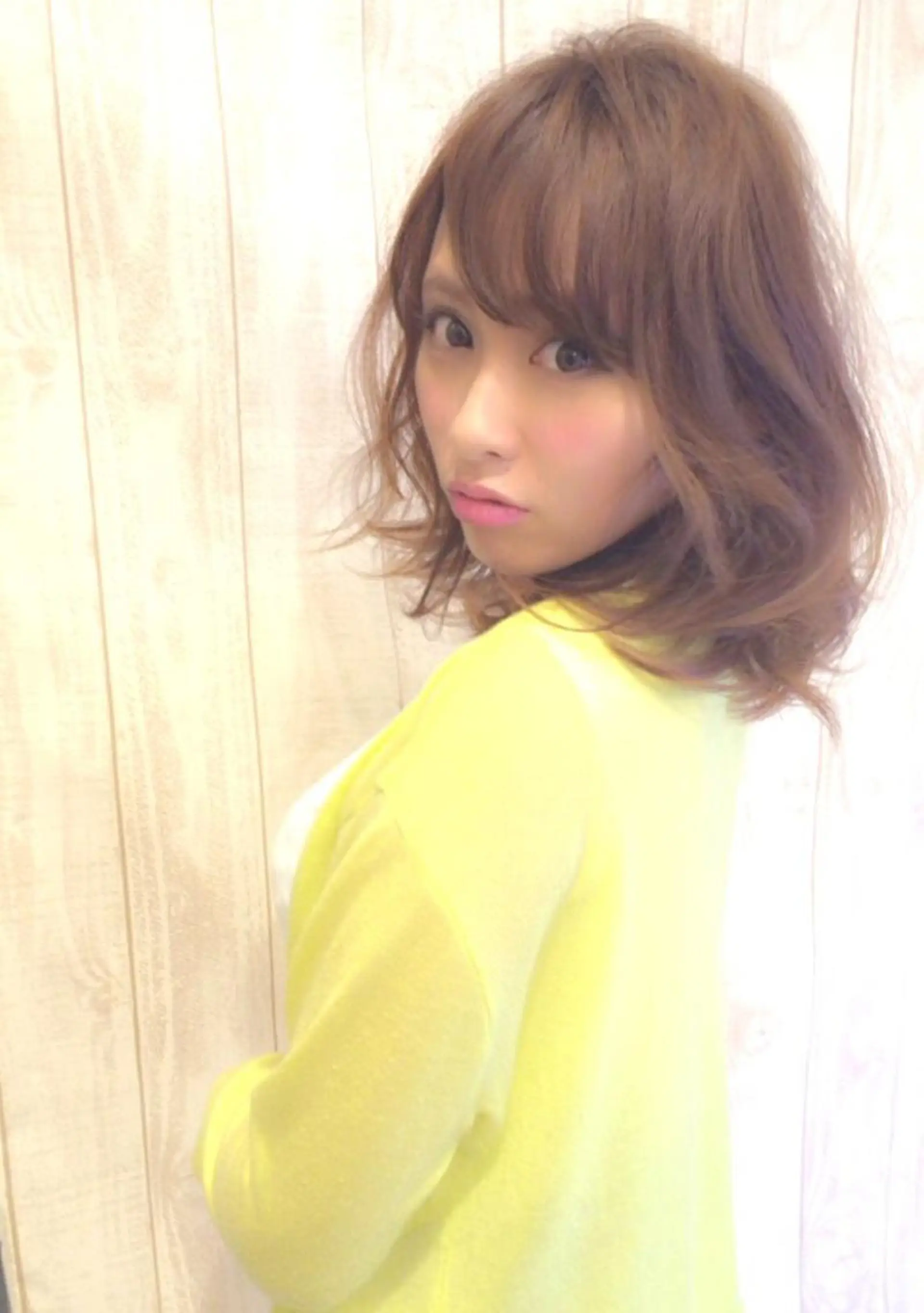 ミディアム 浜田 敦史のヘアスタイル