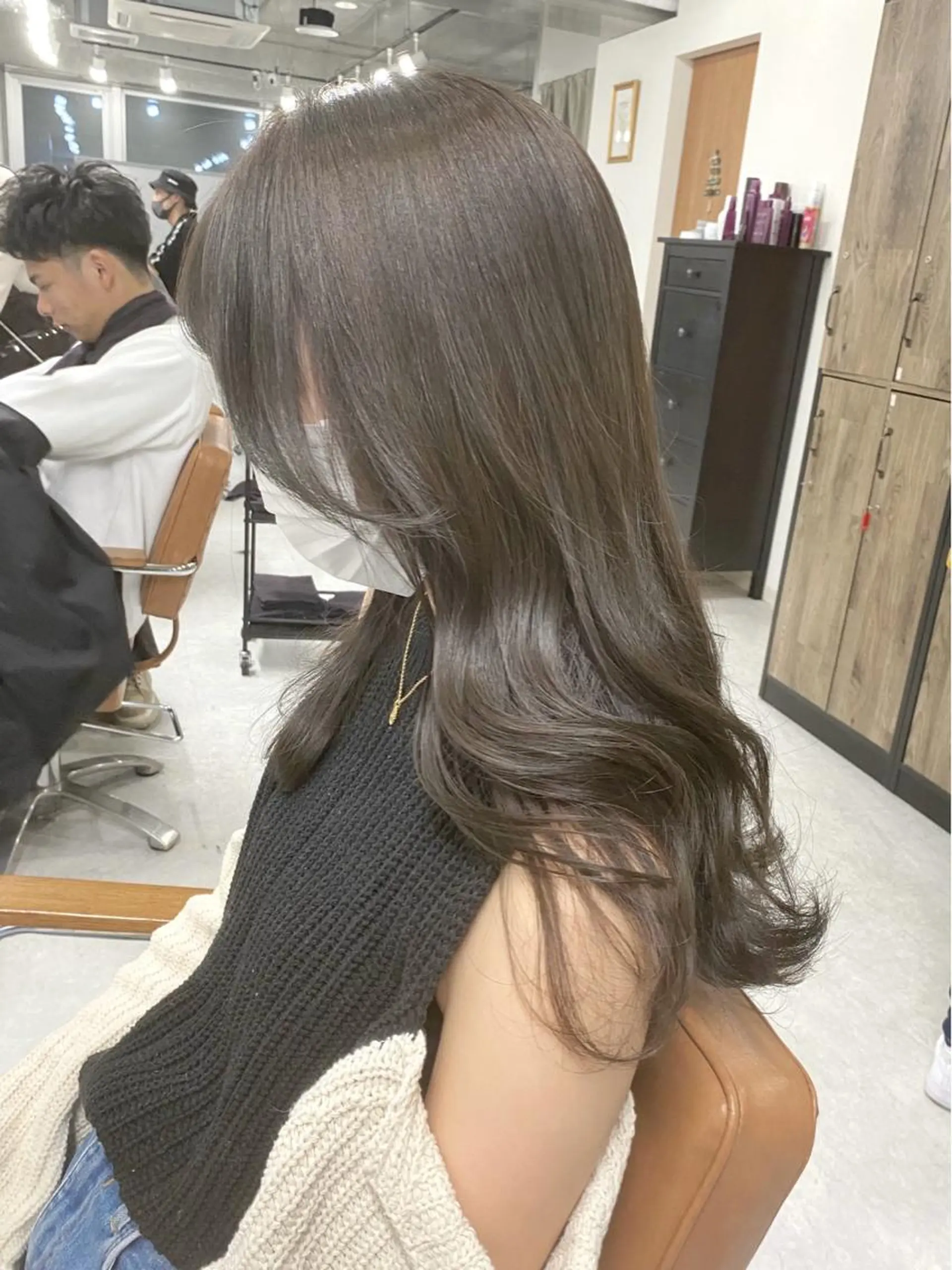 セミロング カラー ヘアアレンジ ブリーチ ケアブリーチ ダブルカラー ハイライトカラー イルミナカラー 🌷FUKA🌷 まろやかハイトーンのヘアスタイル