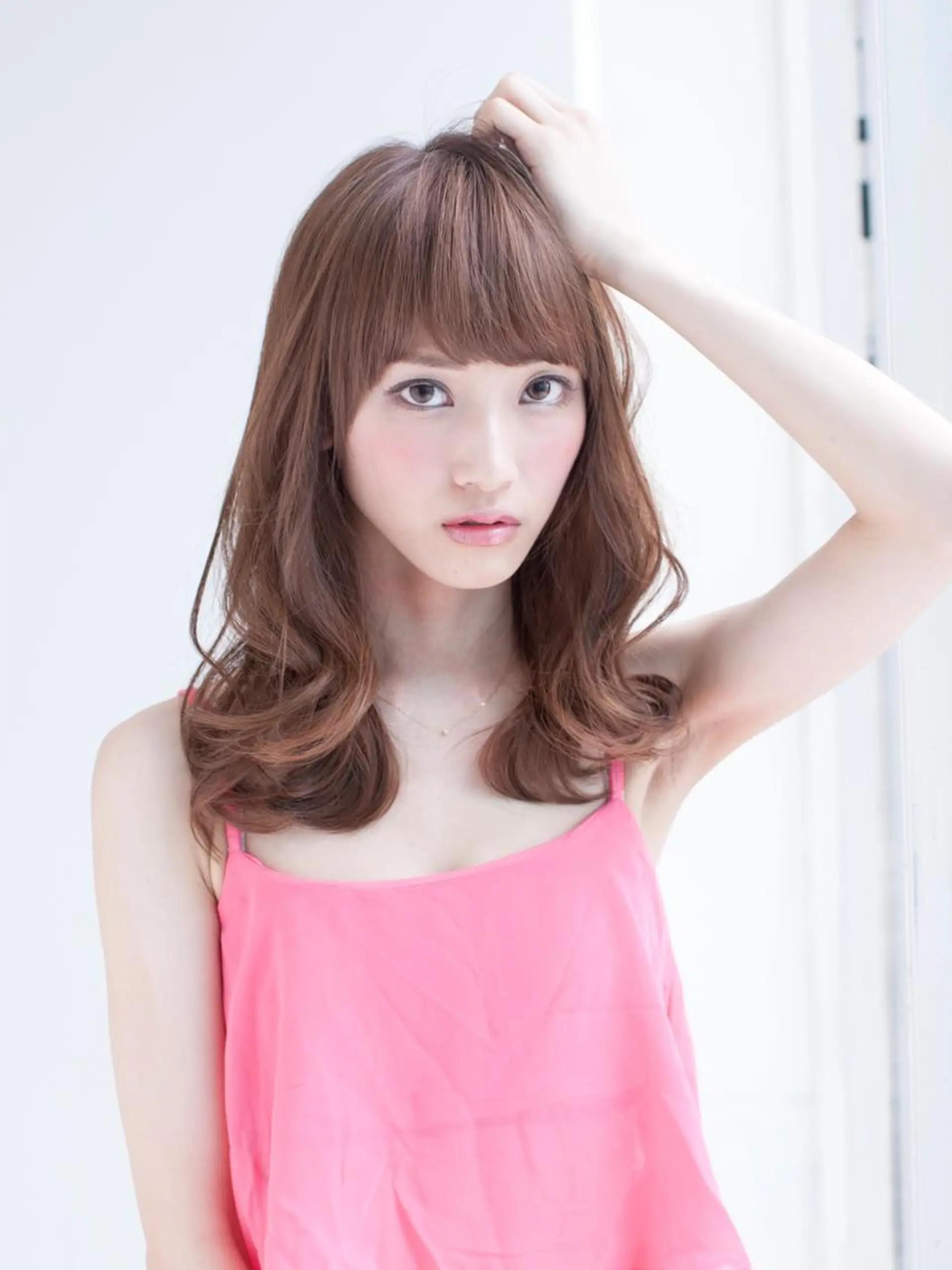 セミロング カラー パーマ セミロングパーマ 小顔カット カット ヘアカラー パーマ 山田 周のヘアスタイル