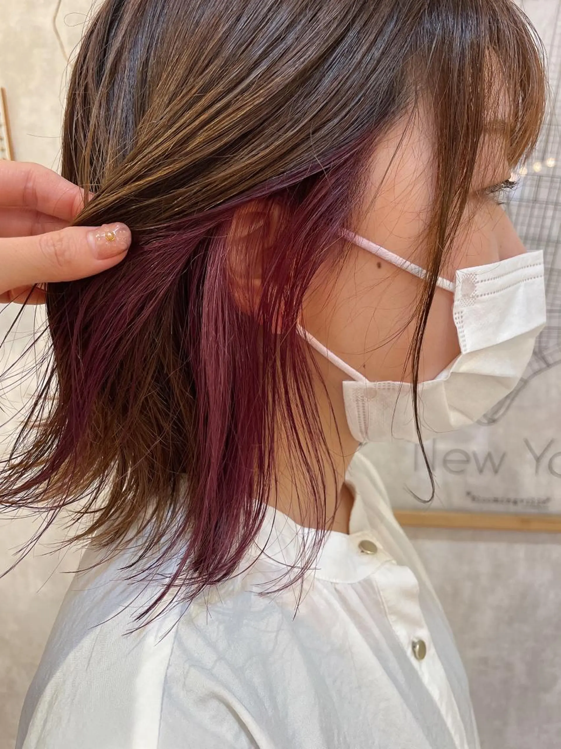 ミディアム カラー イヤリングカラー ピンクカラー 三村 桜生のヘアスタイル